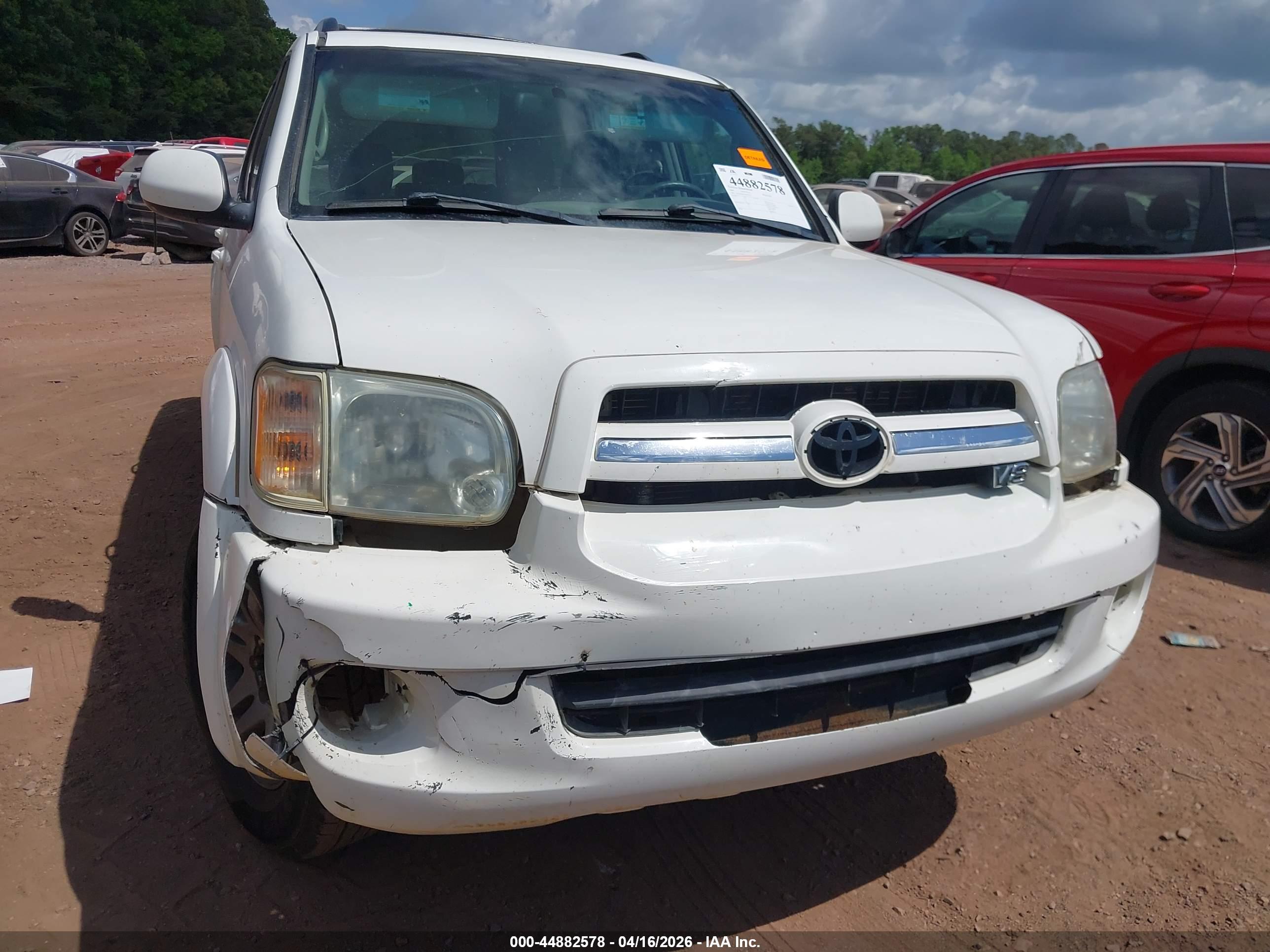 TOYOTA SEQUOIA image 6