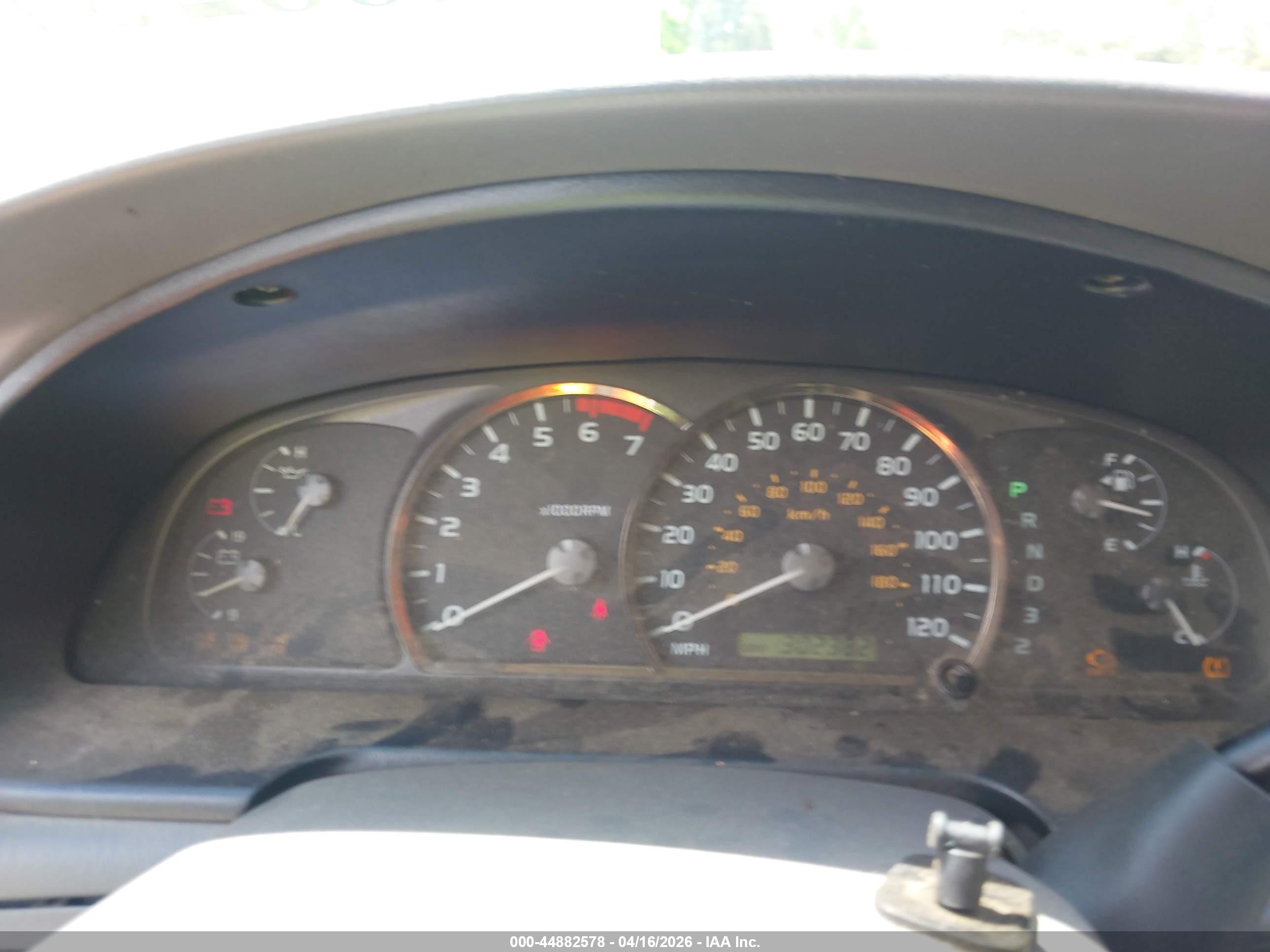 TOYOTA SEQUOIA image 7