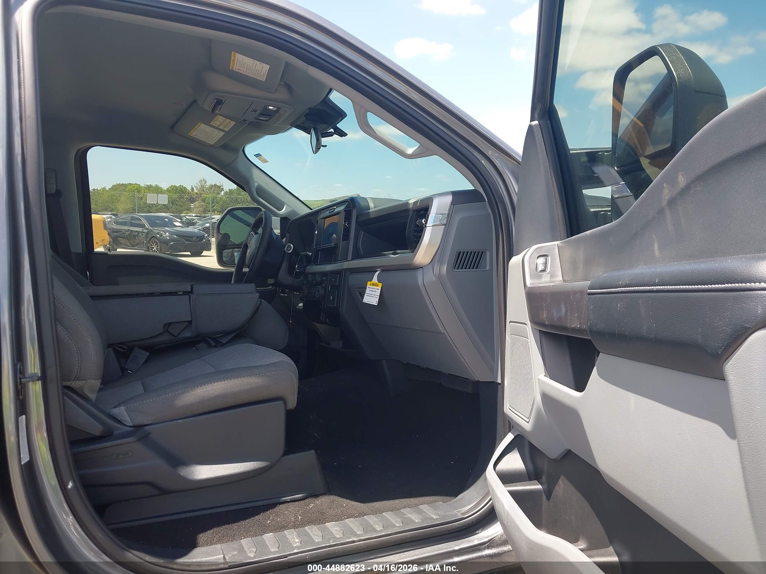 FORD F-250 image 5