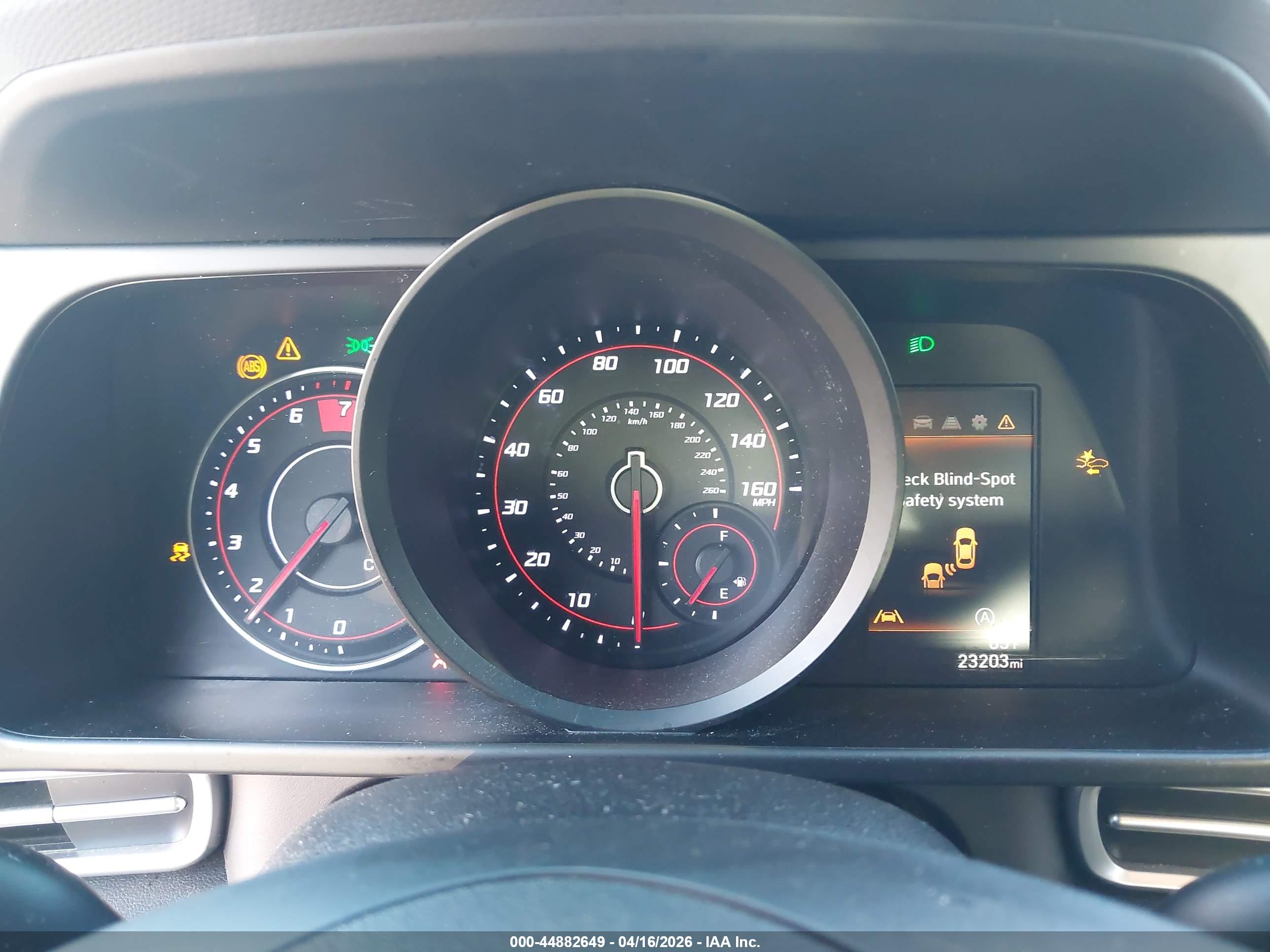 HYUNDAI ELANTRA image 7