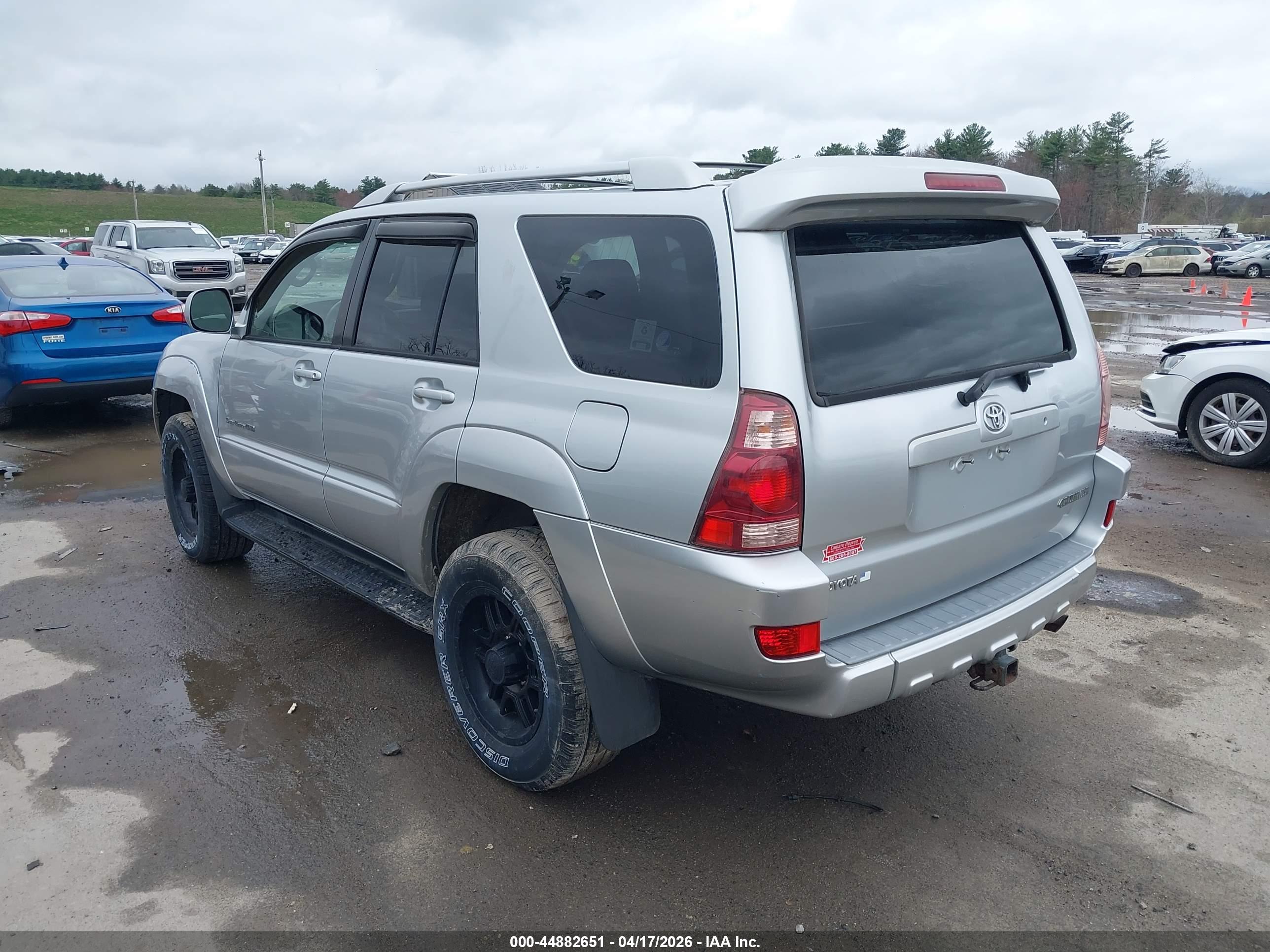 TOYOTA 4RUNNER image 3