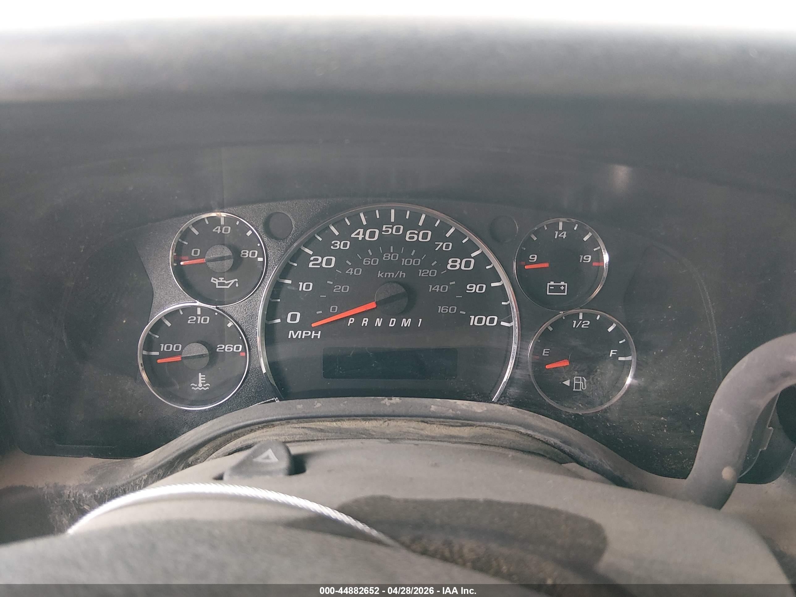 CHEVROLET EXPRESS image 7