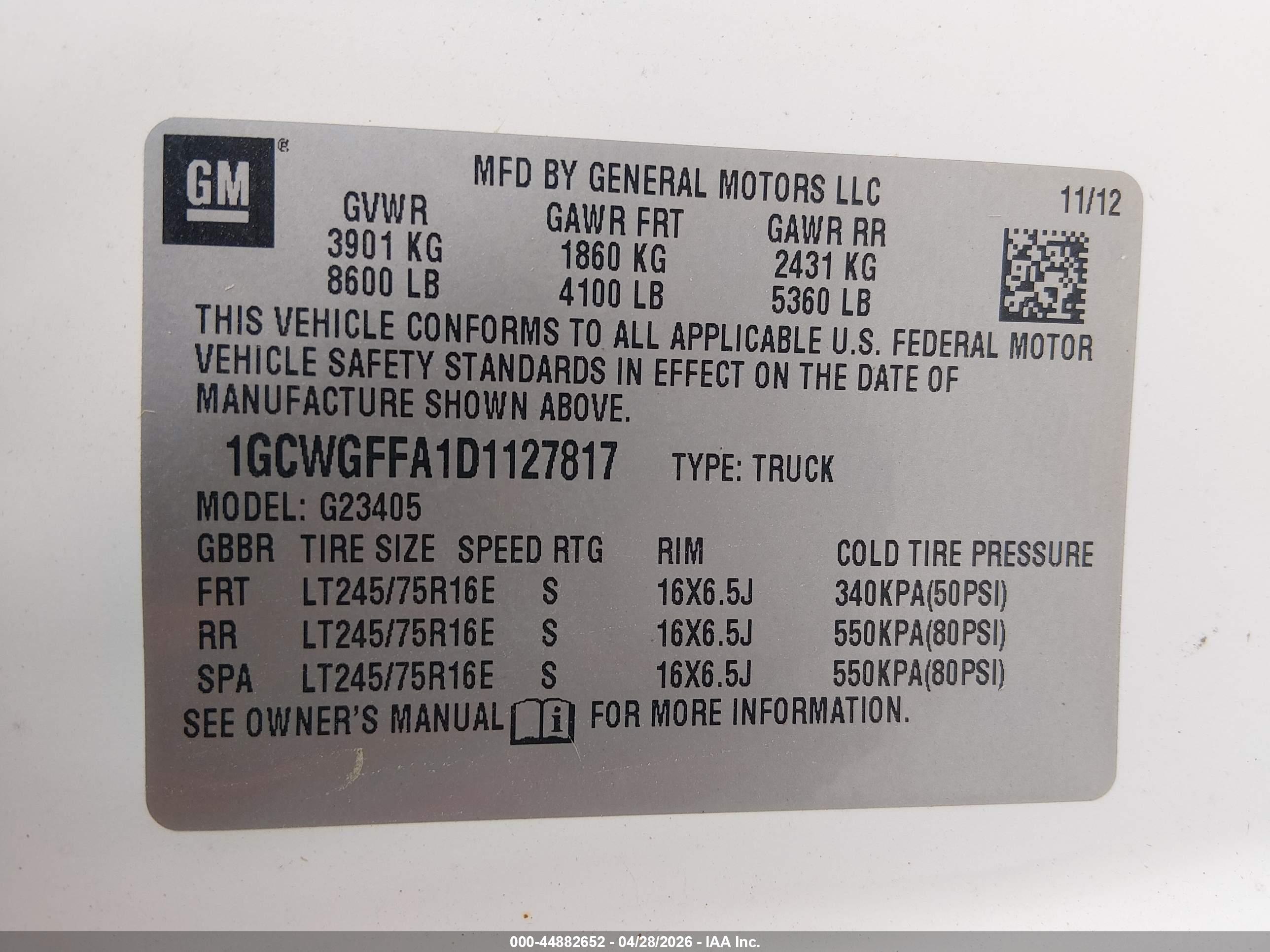 CHEVROLET EXPRESS image 9