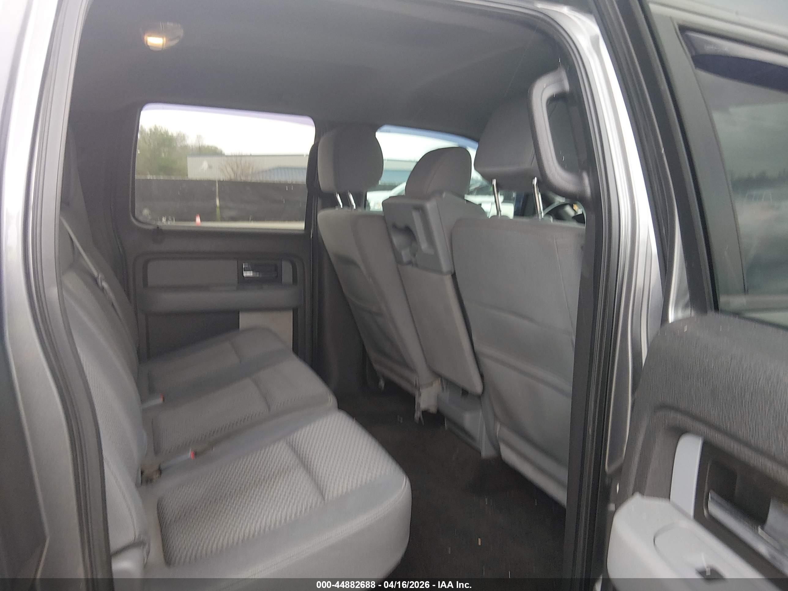 FORD F-150 image 8