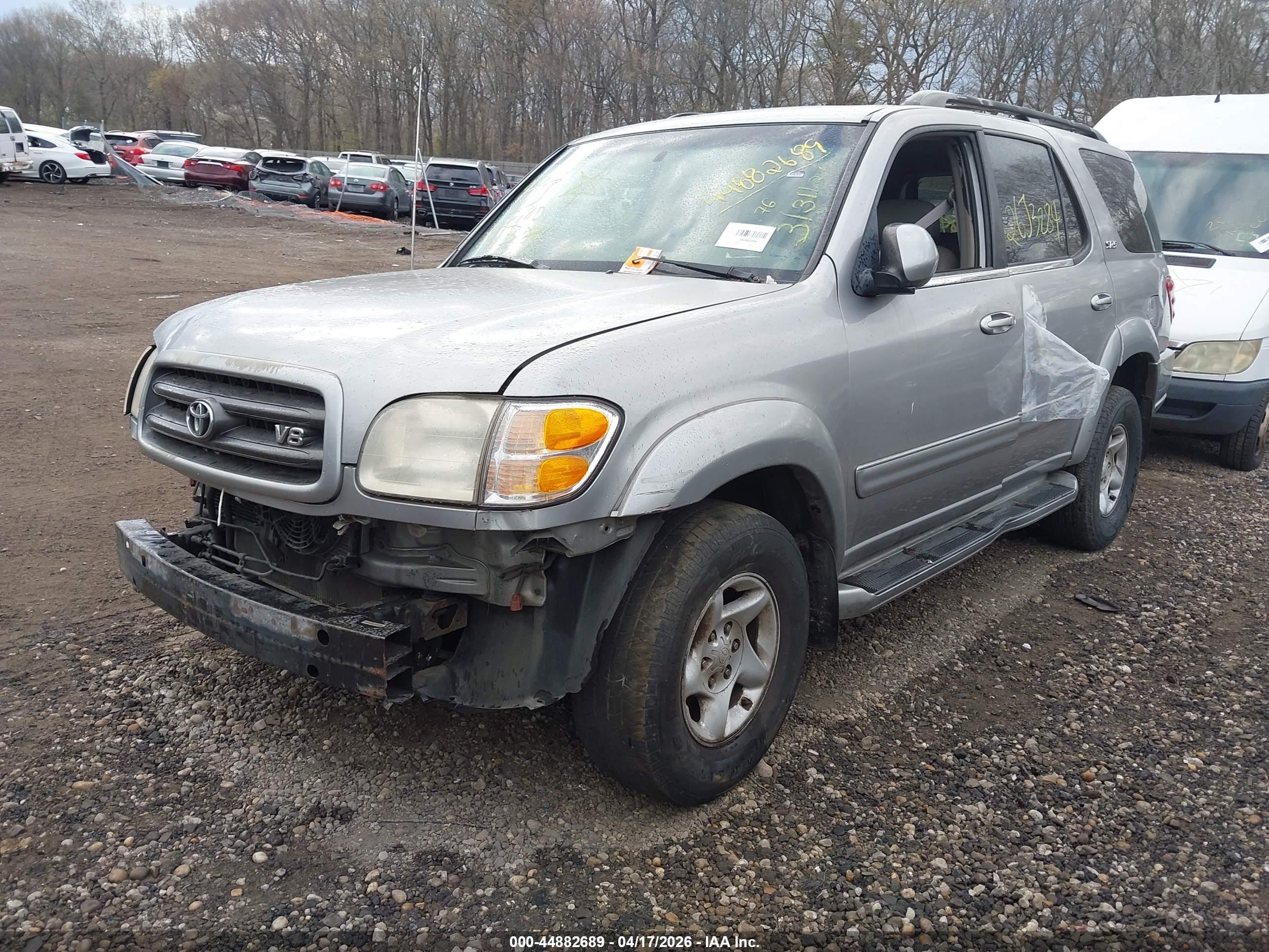 TOYOTA SEQUOIA image 2