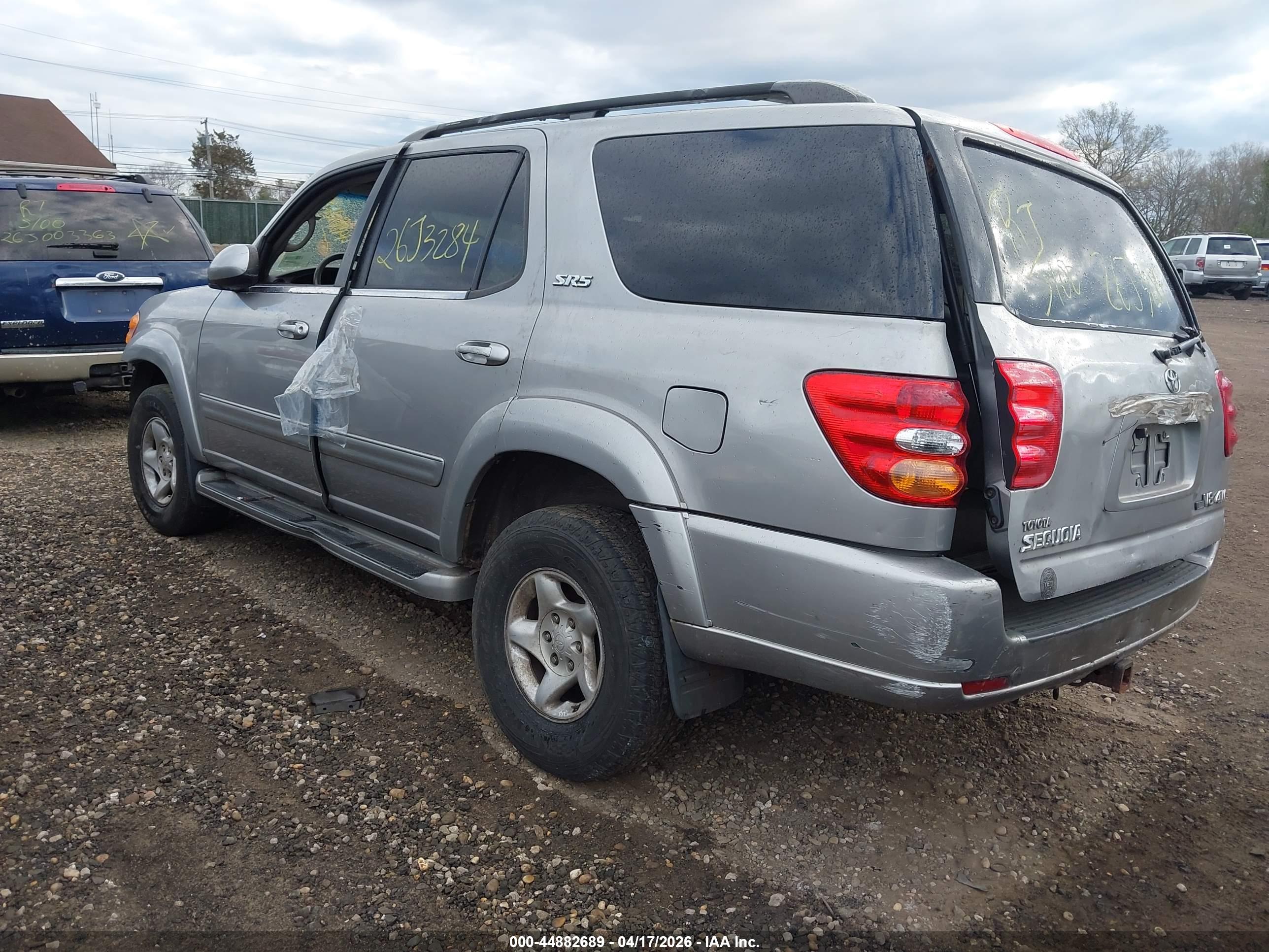 TOYOTA SEQUOIA image 3