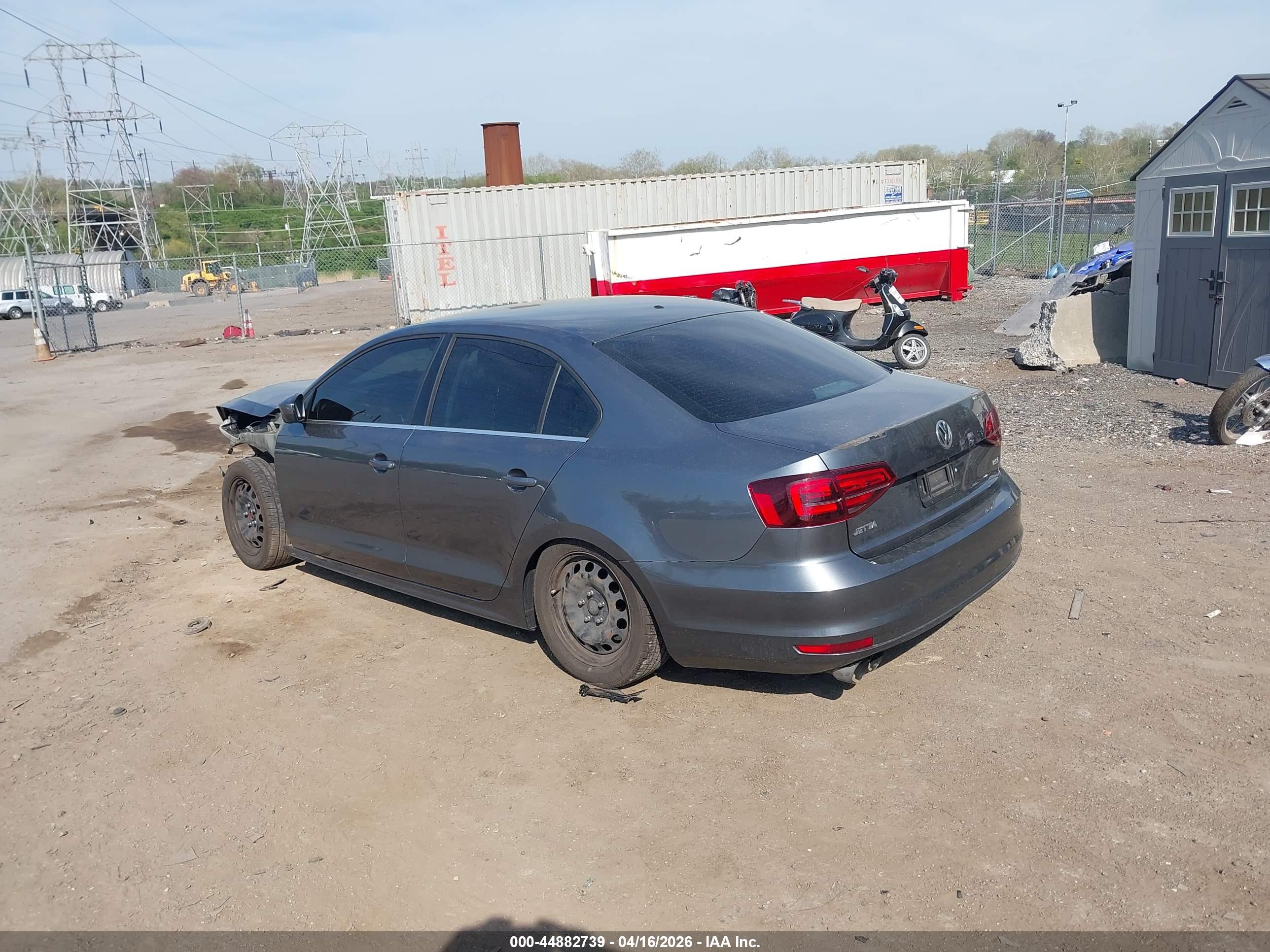 VOLKSWAGEN JETTA image 3