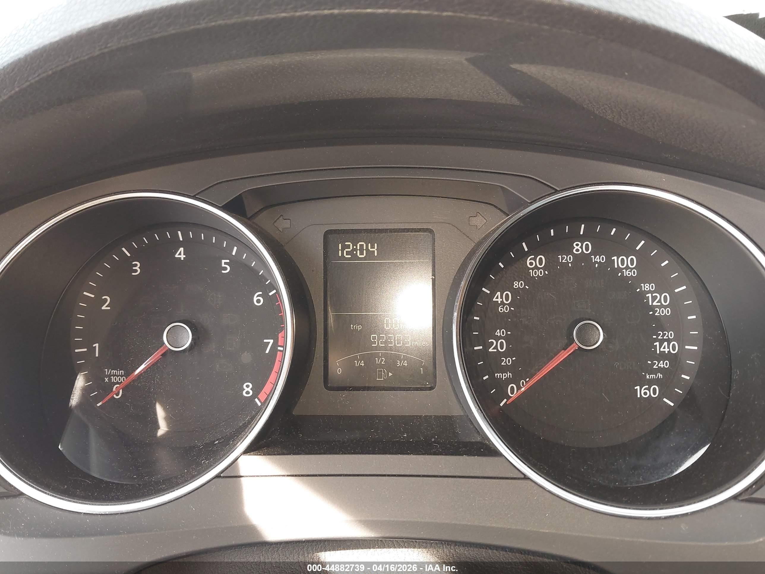 VOLKSWAGEN JETTA image 7