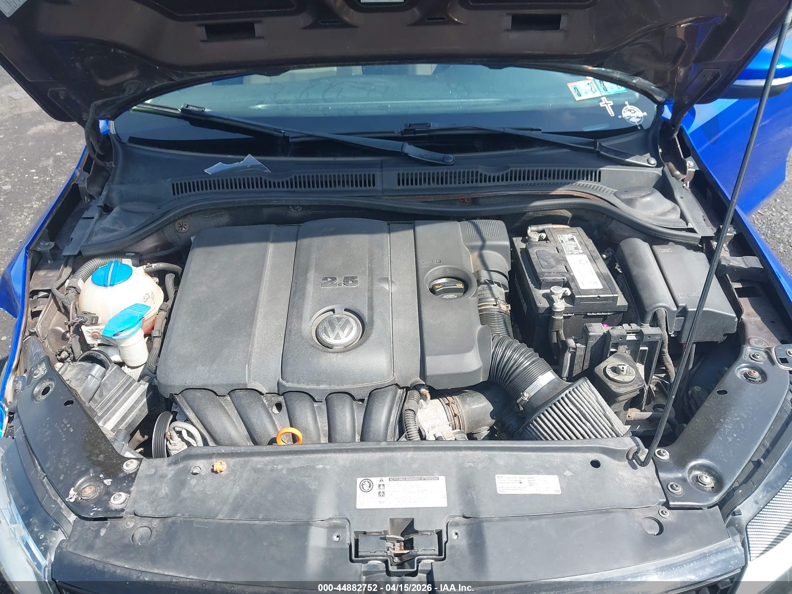 VOLKSWAGEN JETTA image 10
