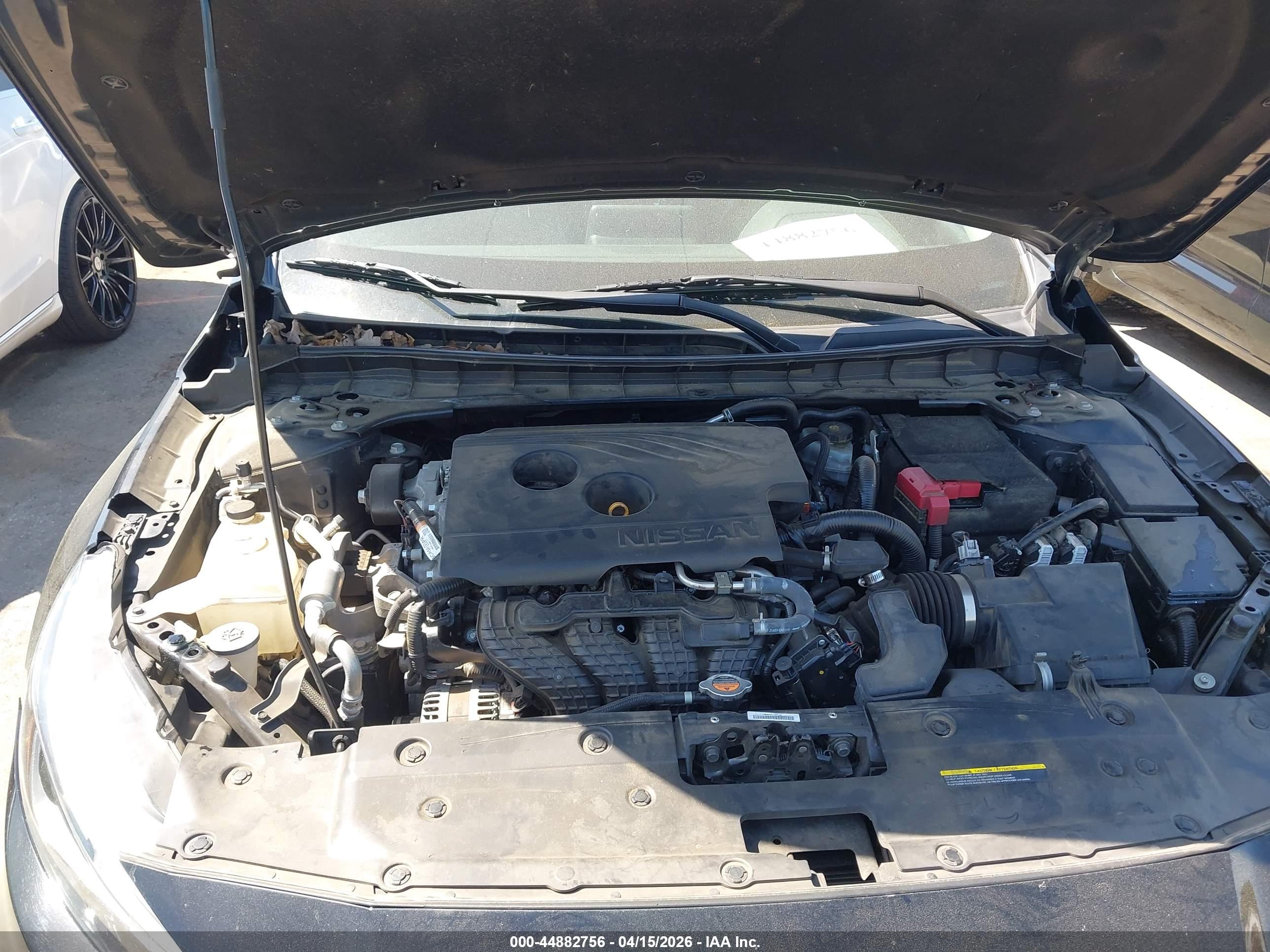 NISSAN ALTIMA image 10