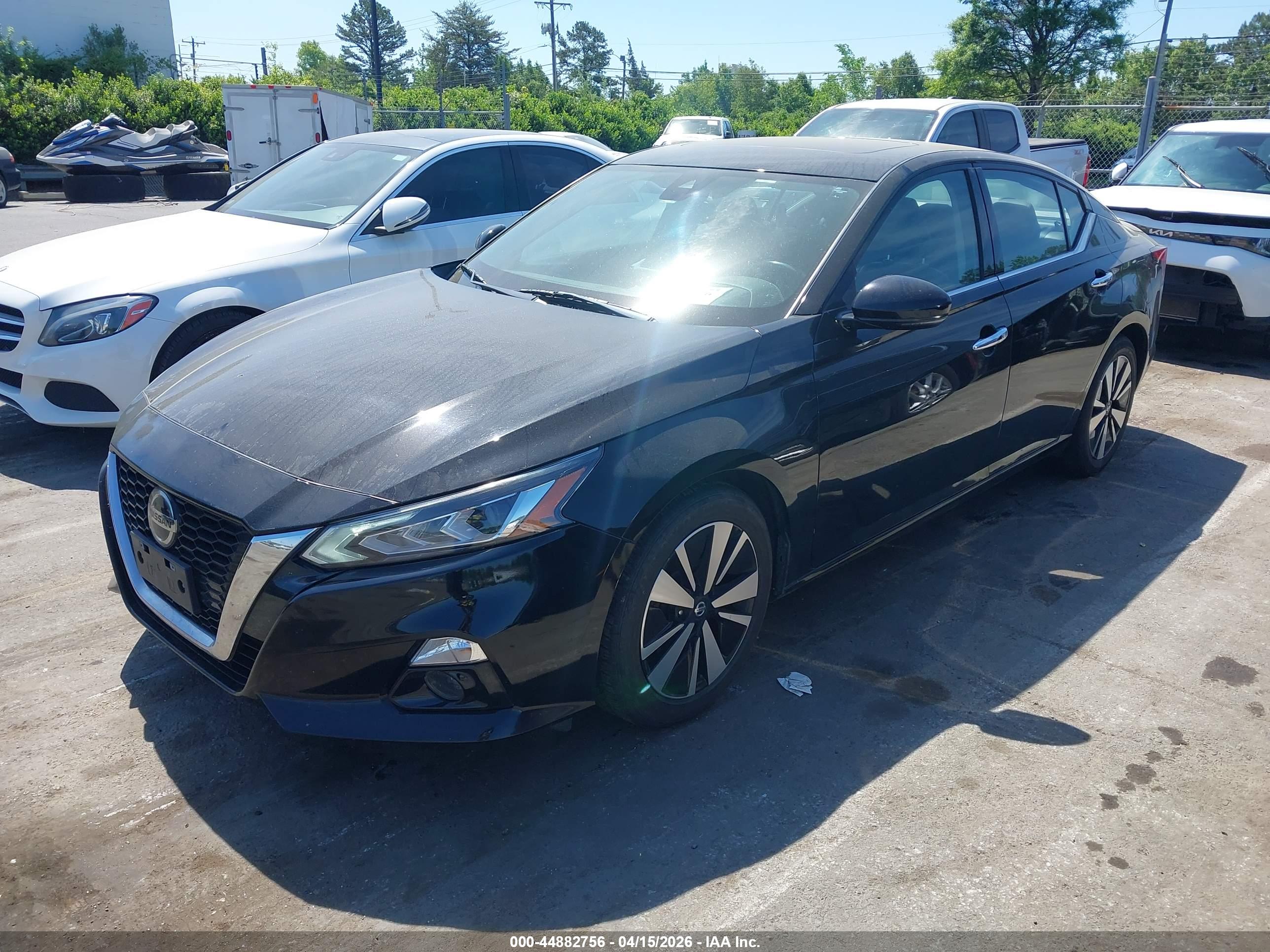 NISSAN ALTIMA image 2
