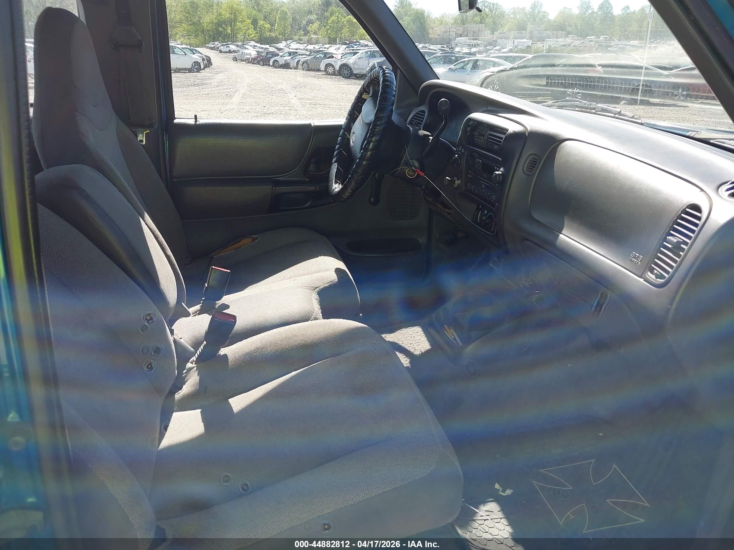 FORD RANGER image 5