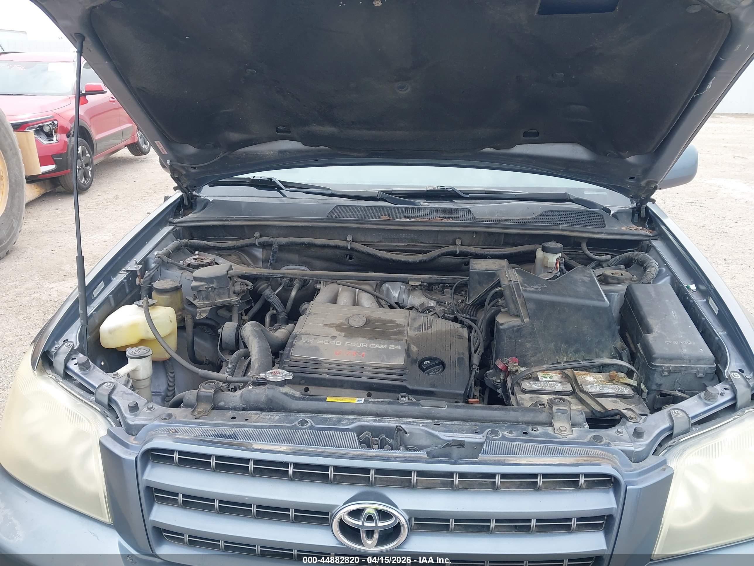 TOYOTA HIGHLANDER image 10