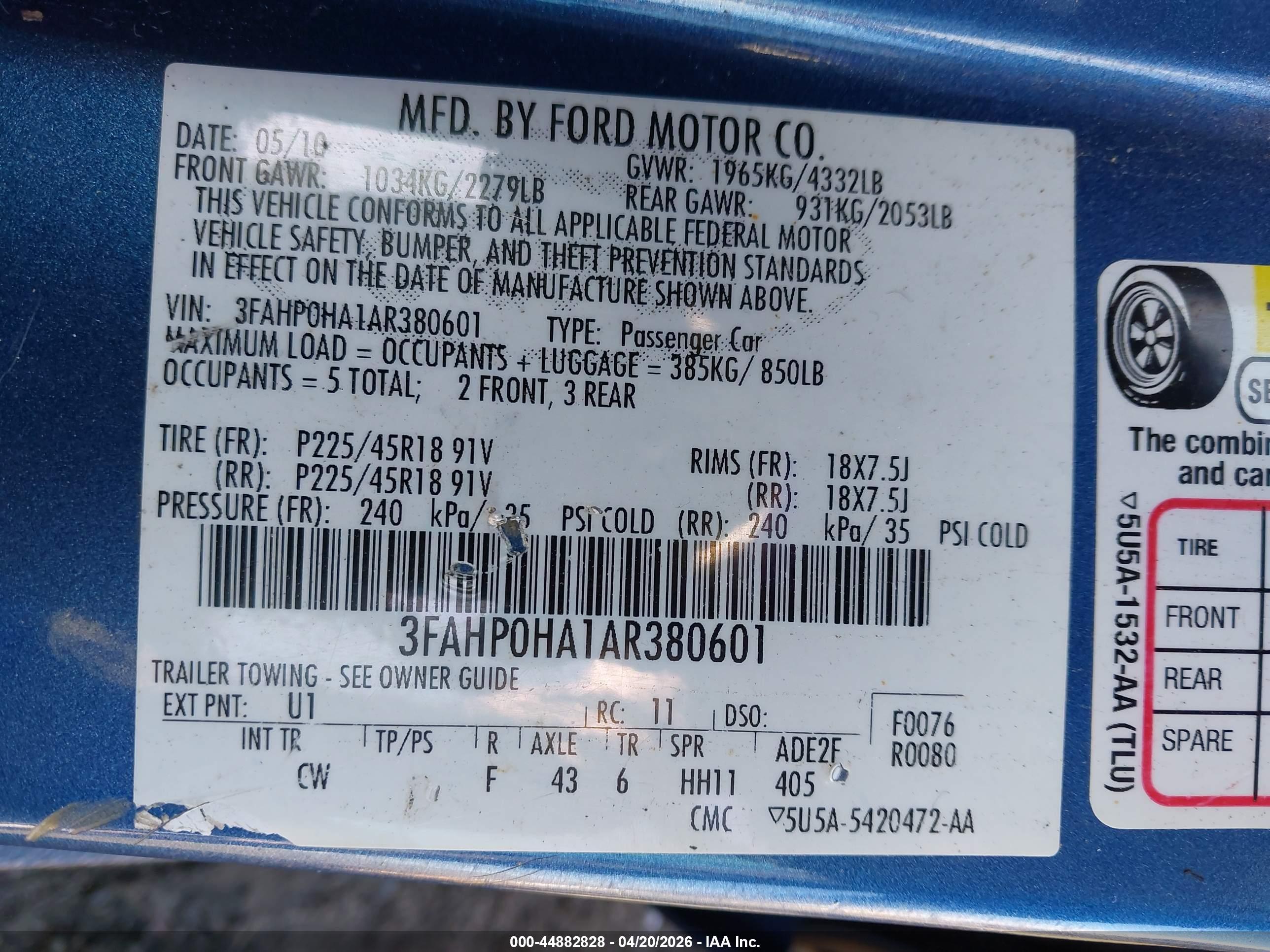 FORD FUSION image 9
