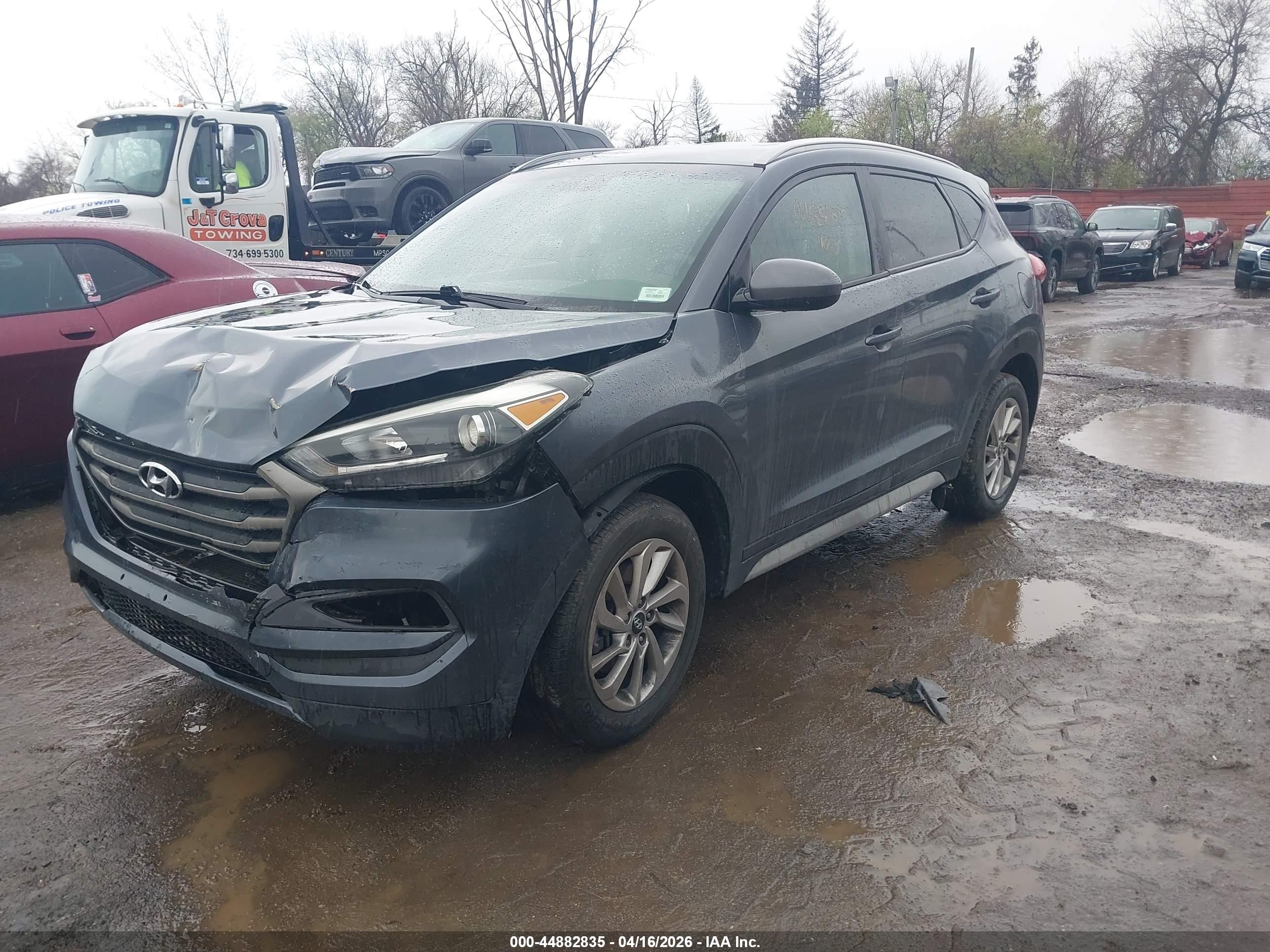 HYUNDAI TUCSON image 2