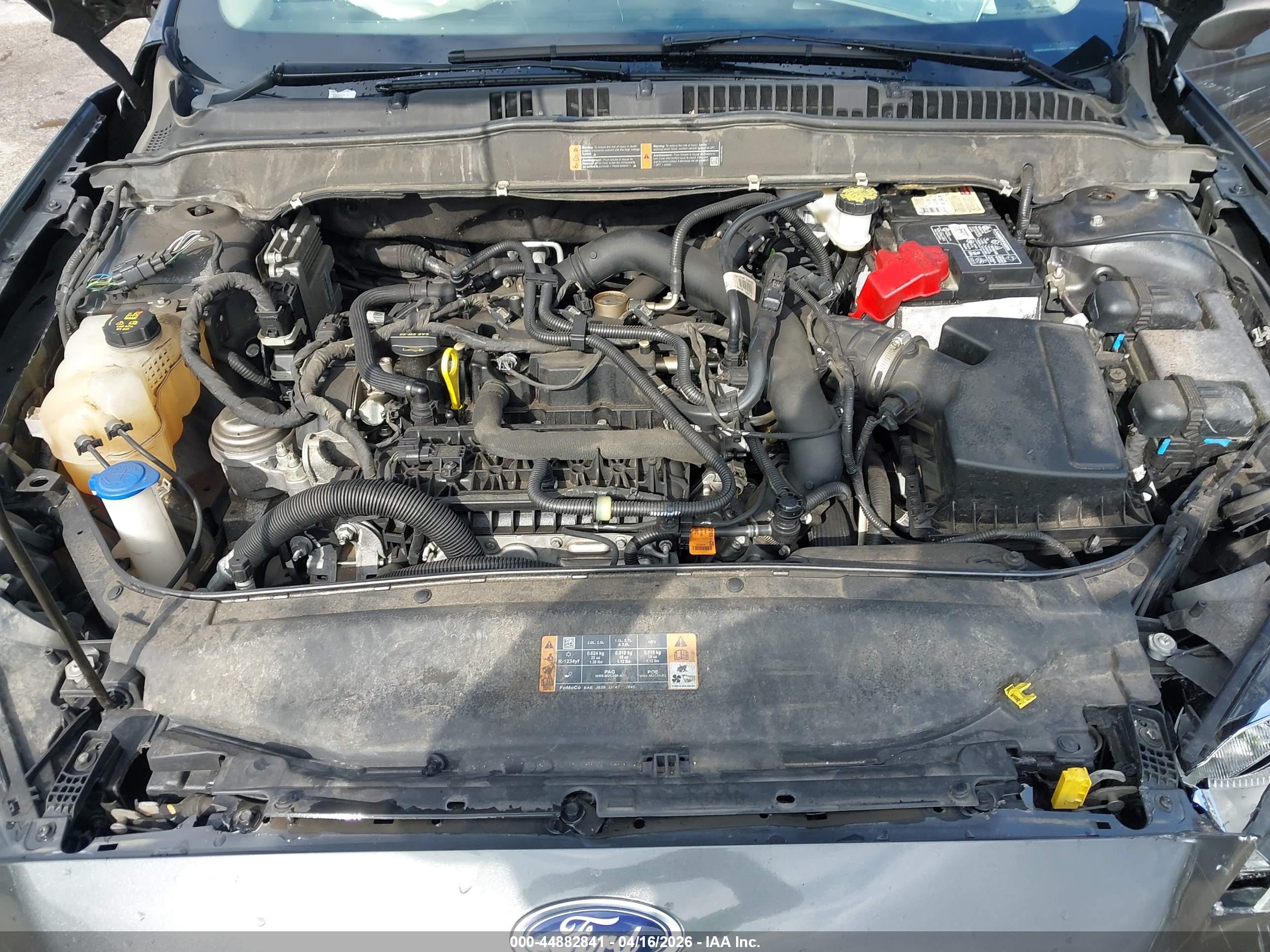 FORD FUSION image 10