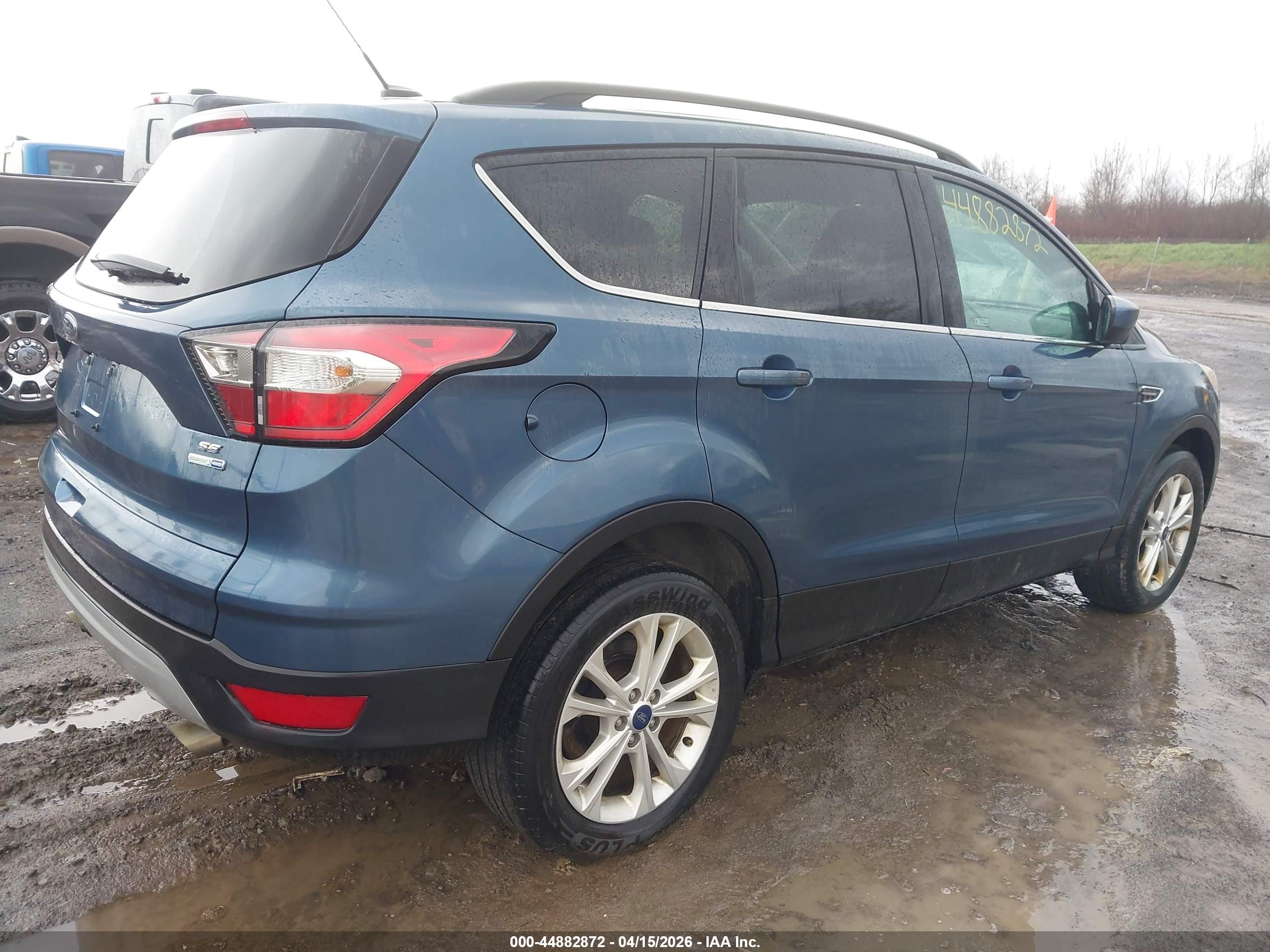 FORD ESCAPE image 4