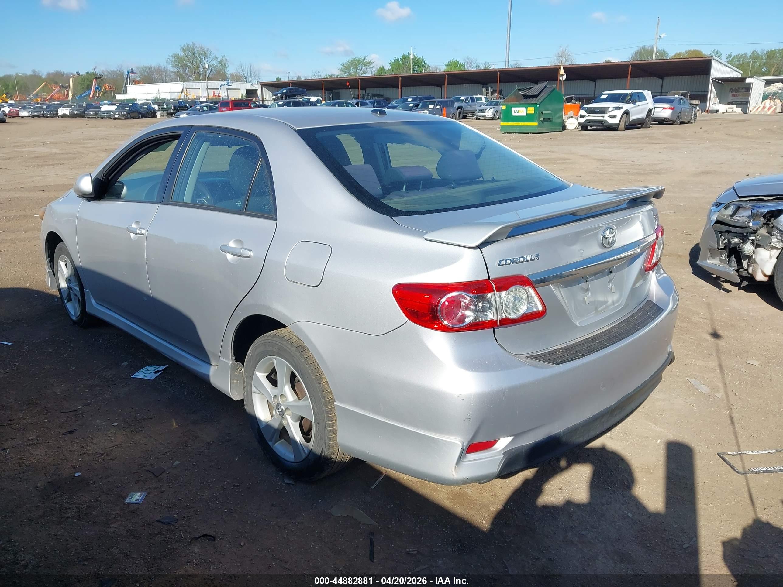 TOYOTA COROLLA image 3