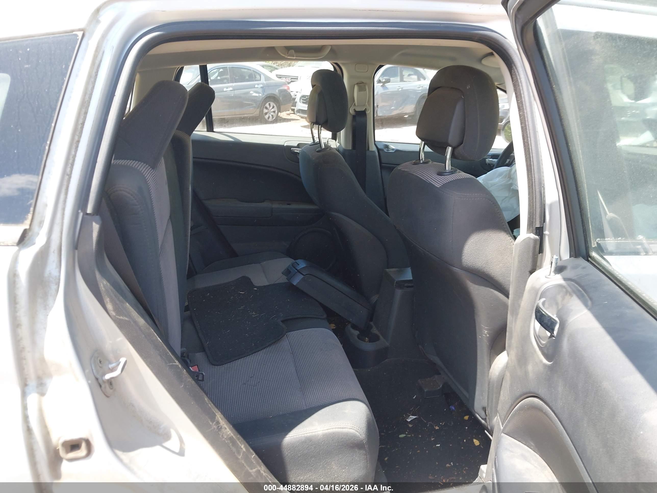 DODGE CALIBER image 8