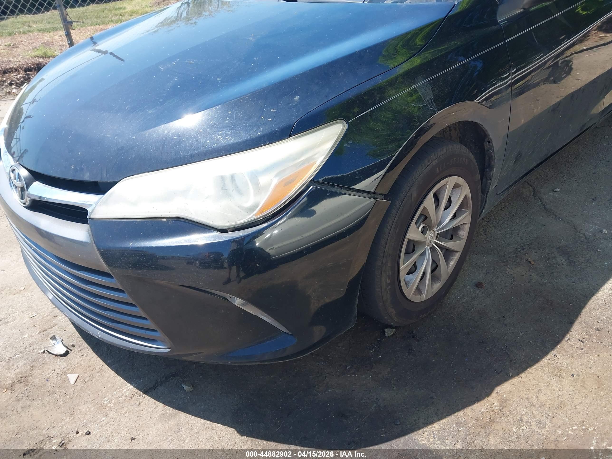 TOYOTA CAMRY image 6