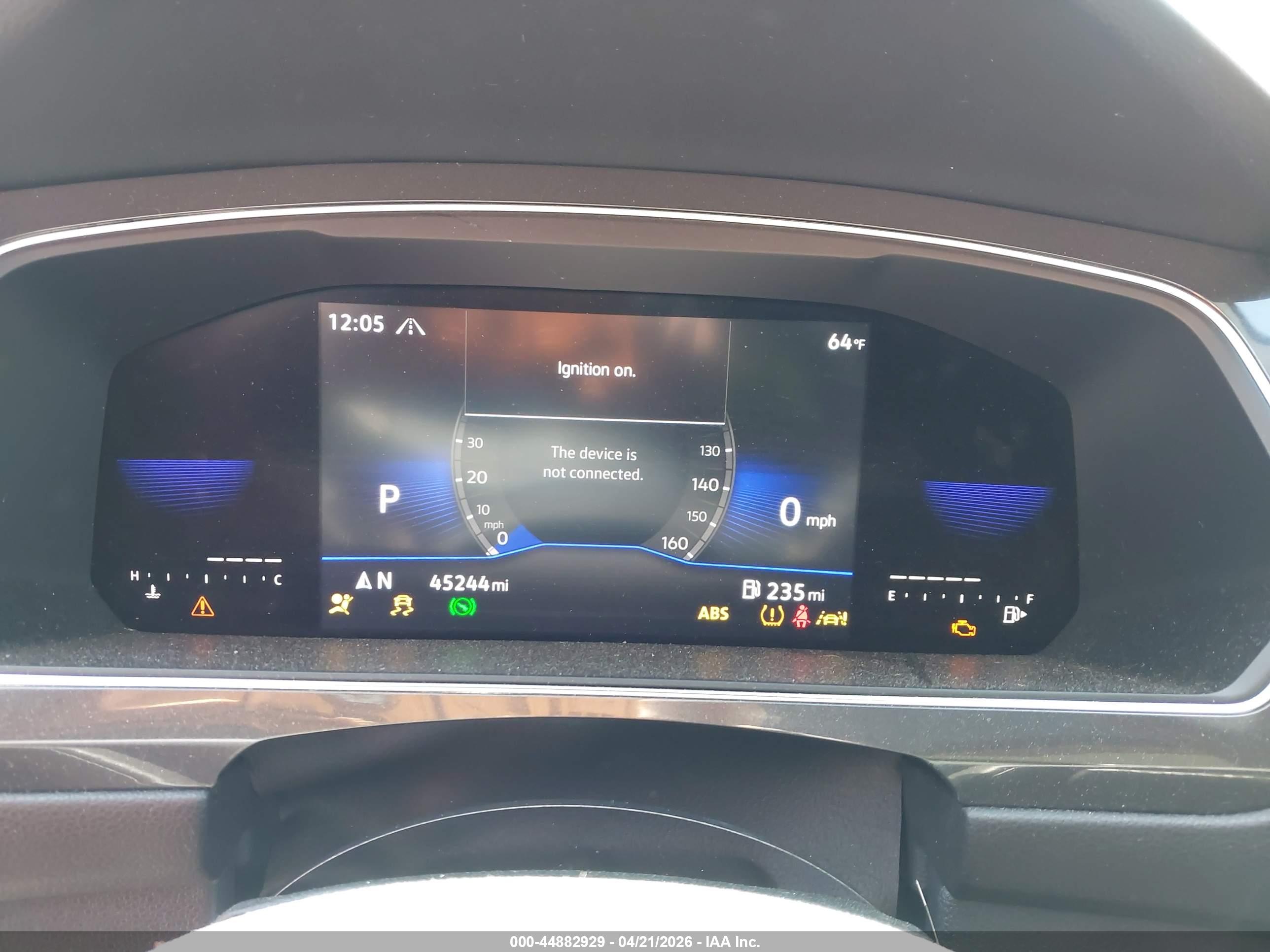 VOLKSWAGEN TIGUAN image 7