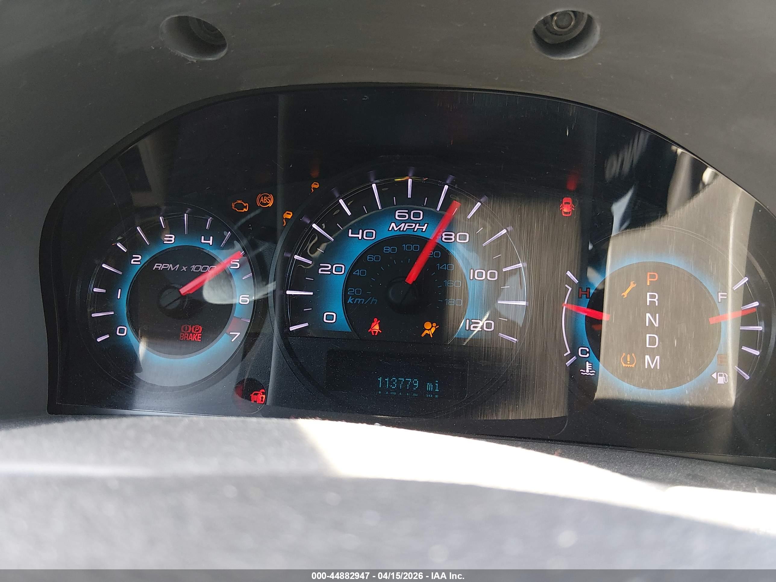 FORD FUSION image 7