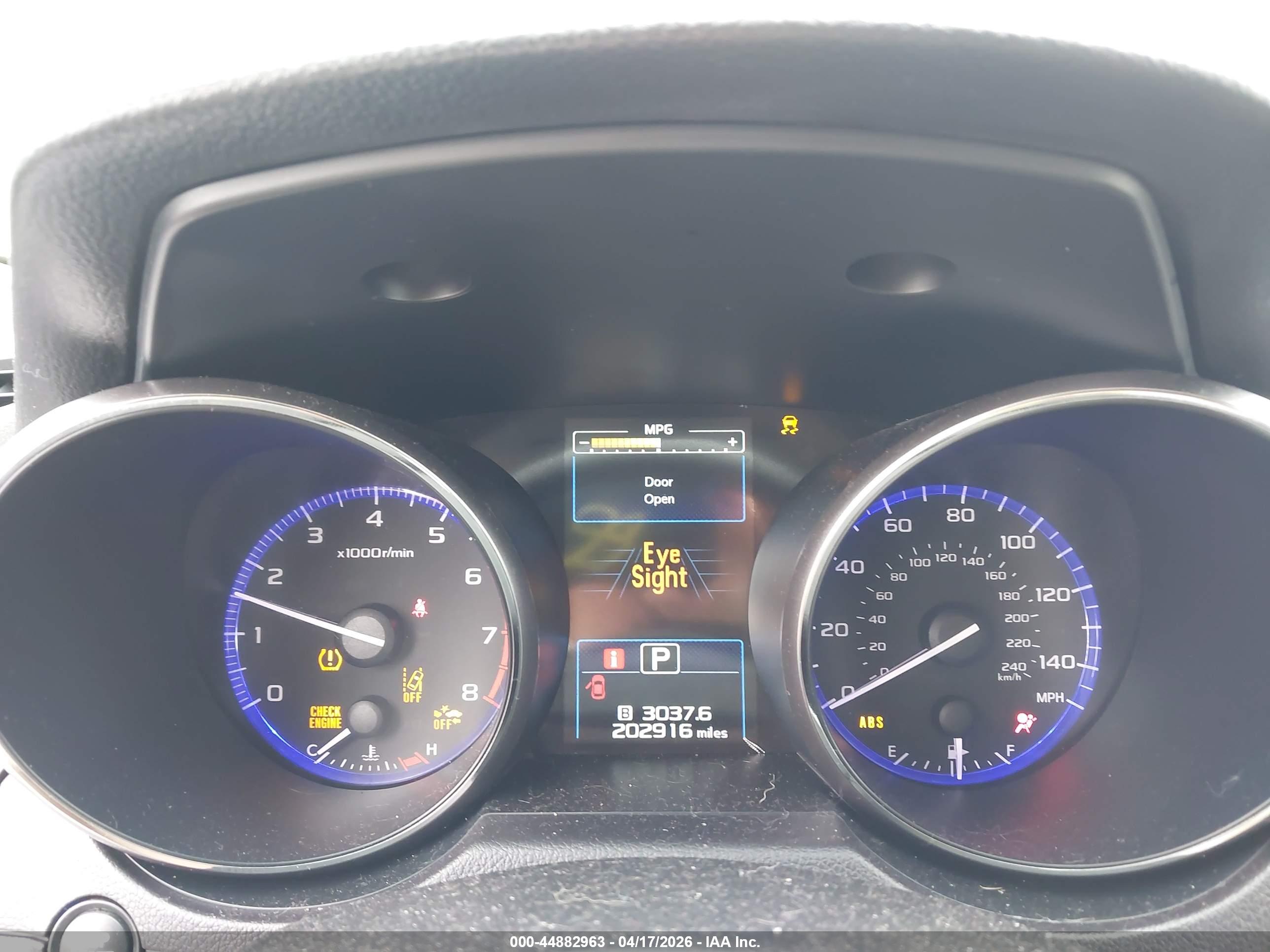 SUBARU OUTBACK image 7