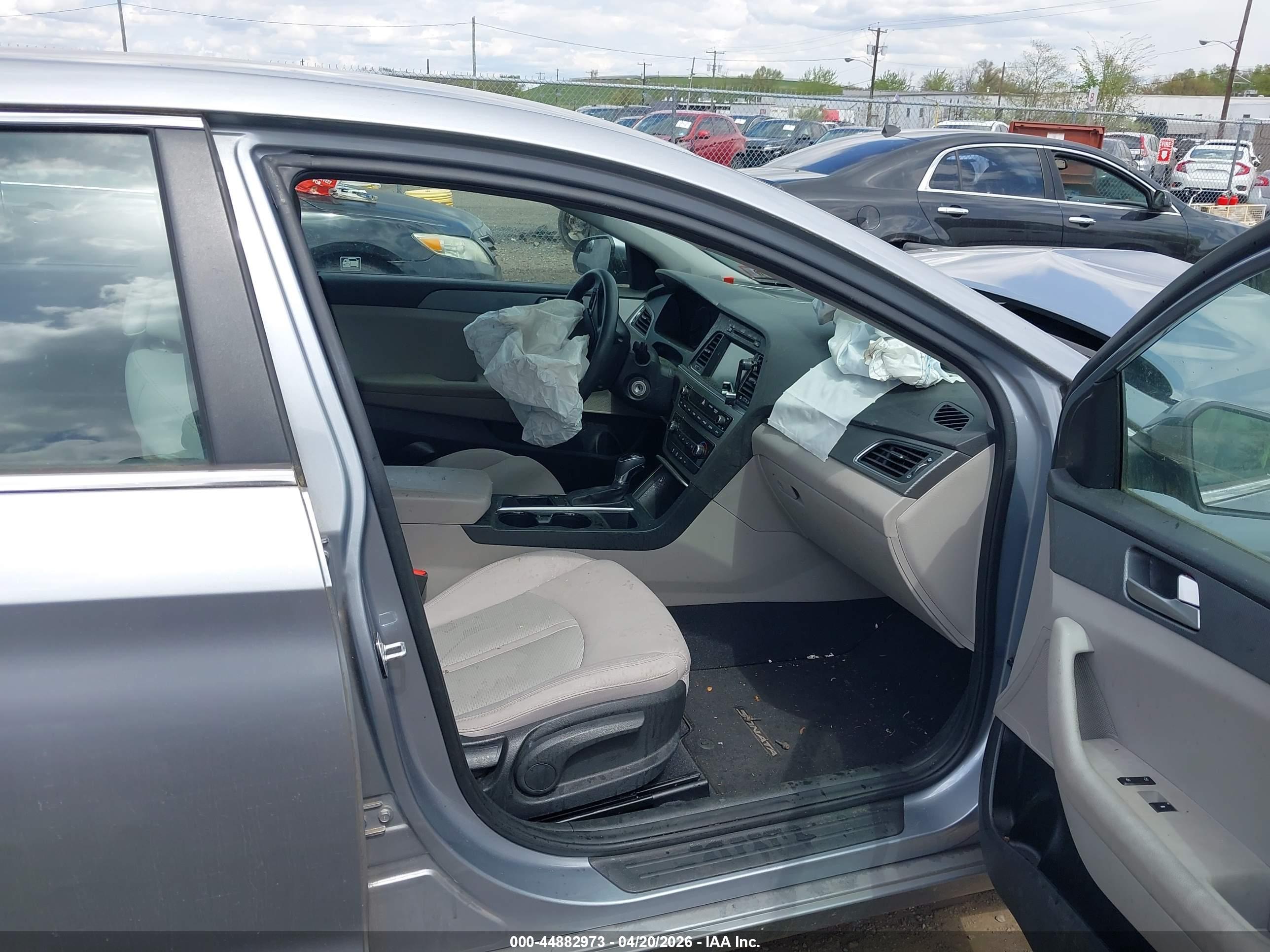 HYUNDAI SONATA image 5