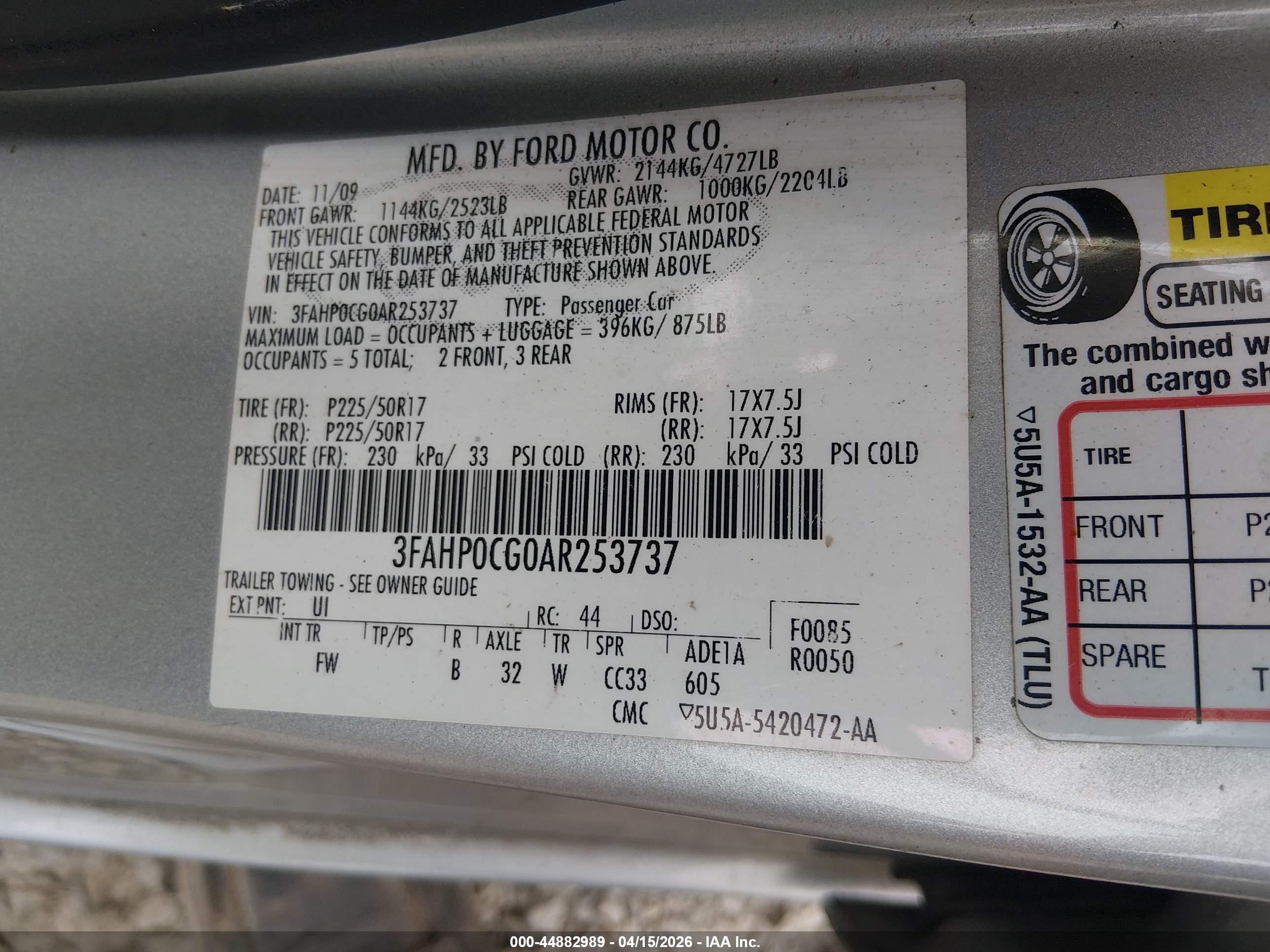 FORD FUSION image 9