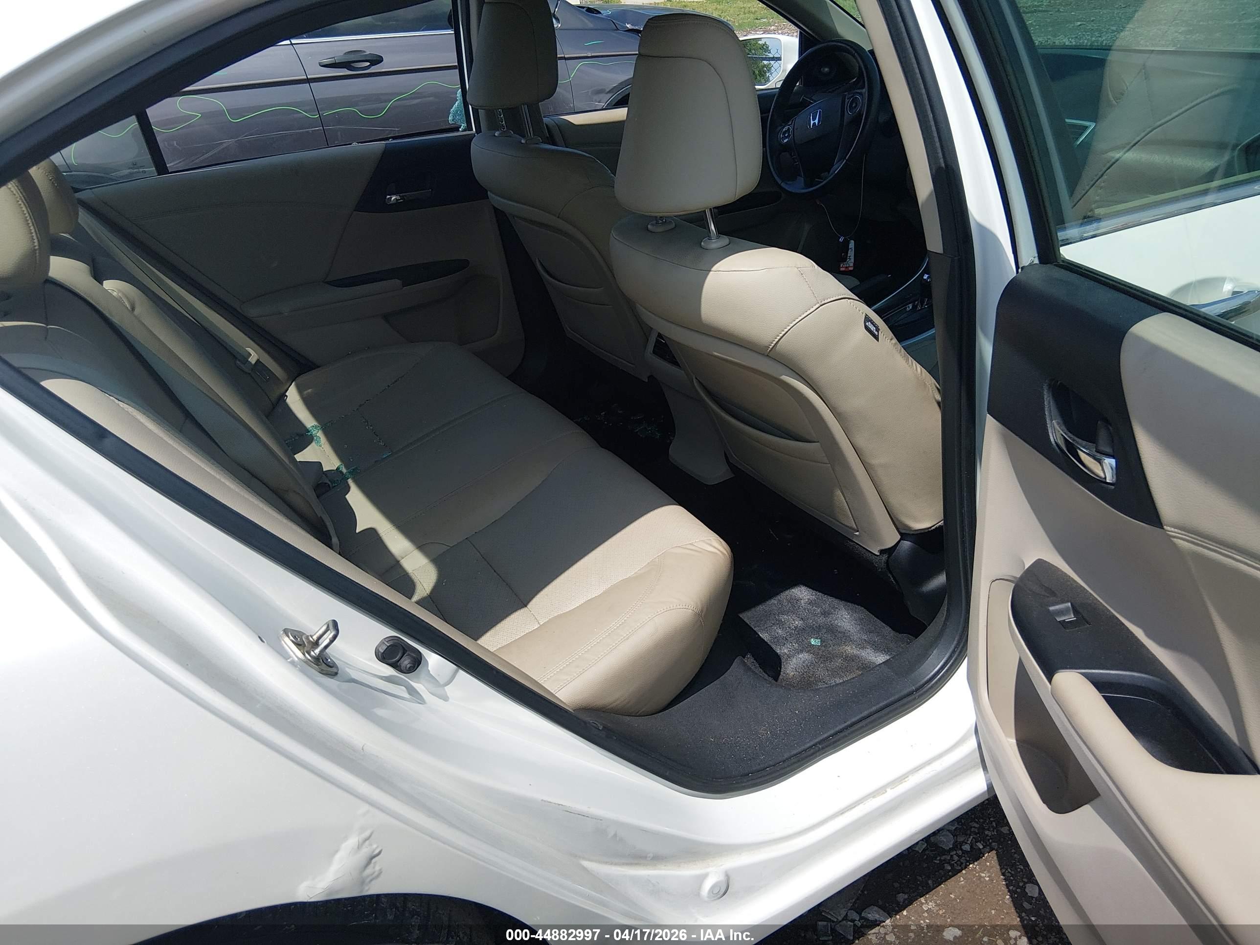 HONDA ACCORD image 8