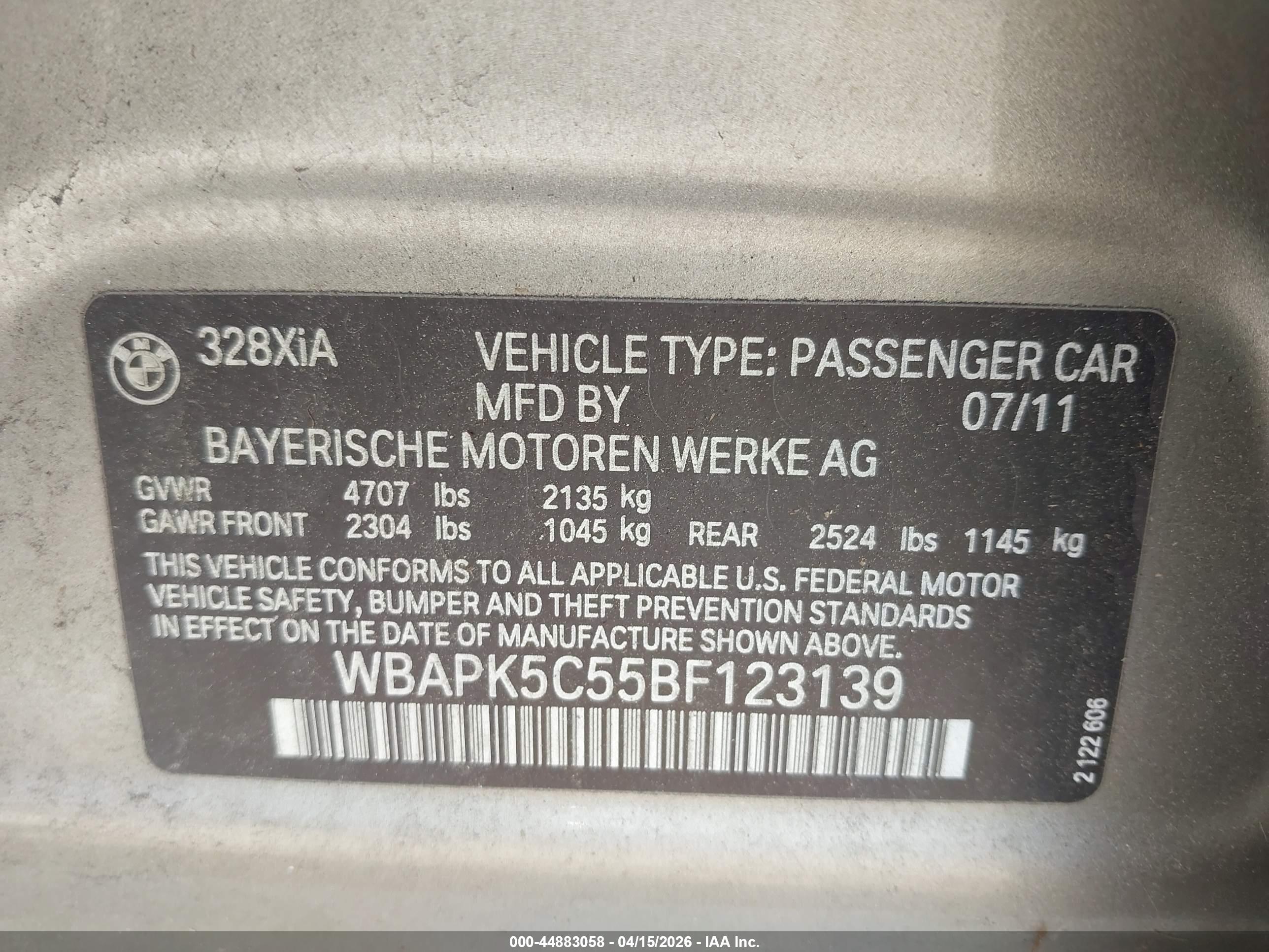 BMW 328I image 9