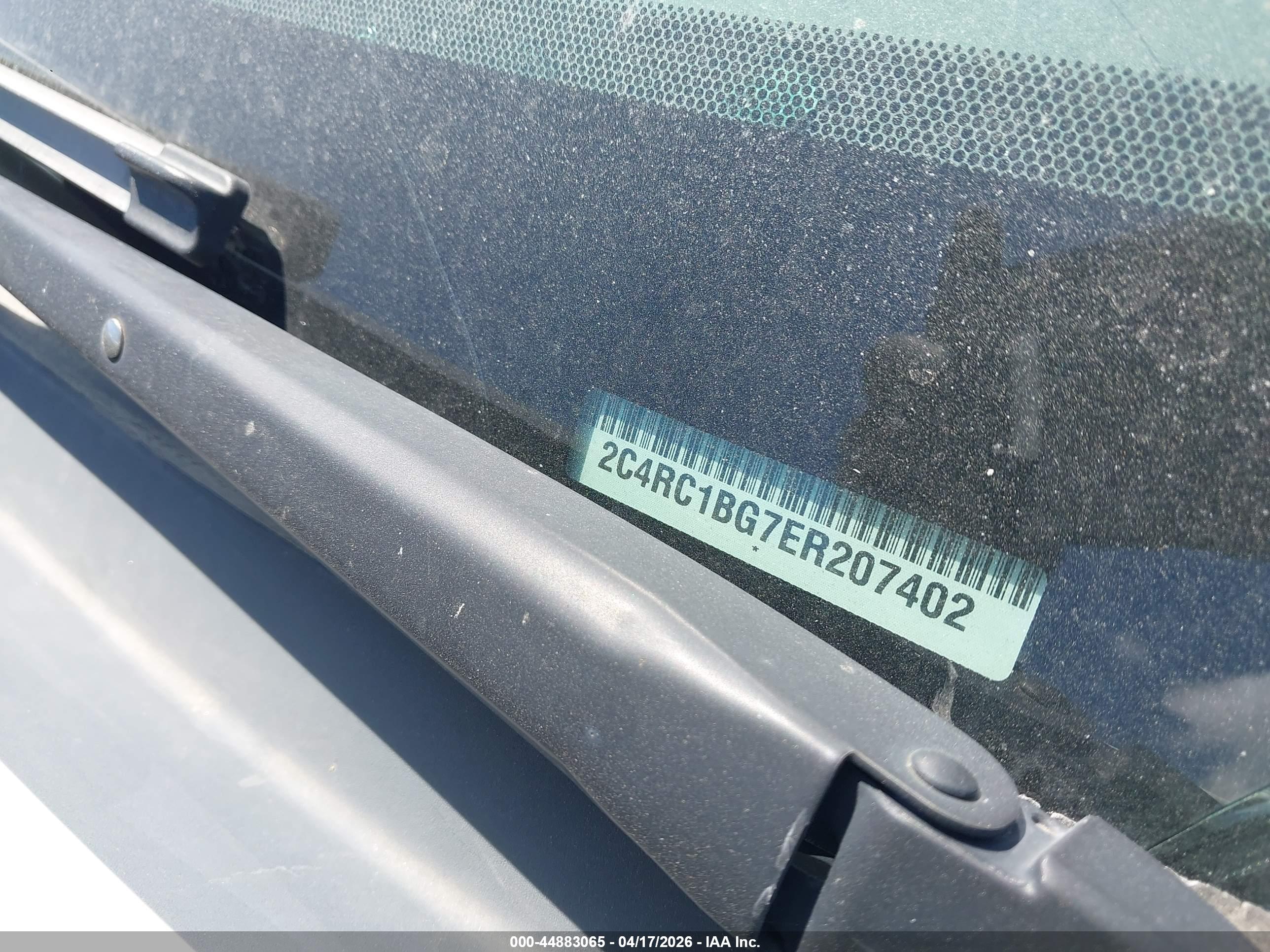 CHRYSLER TOWN image 9