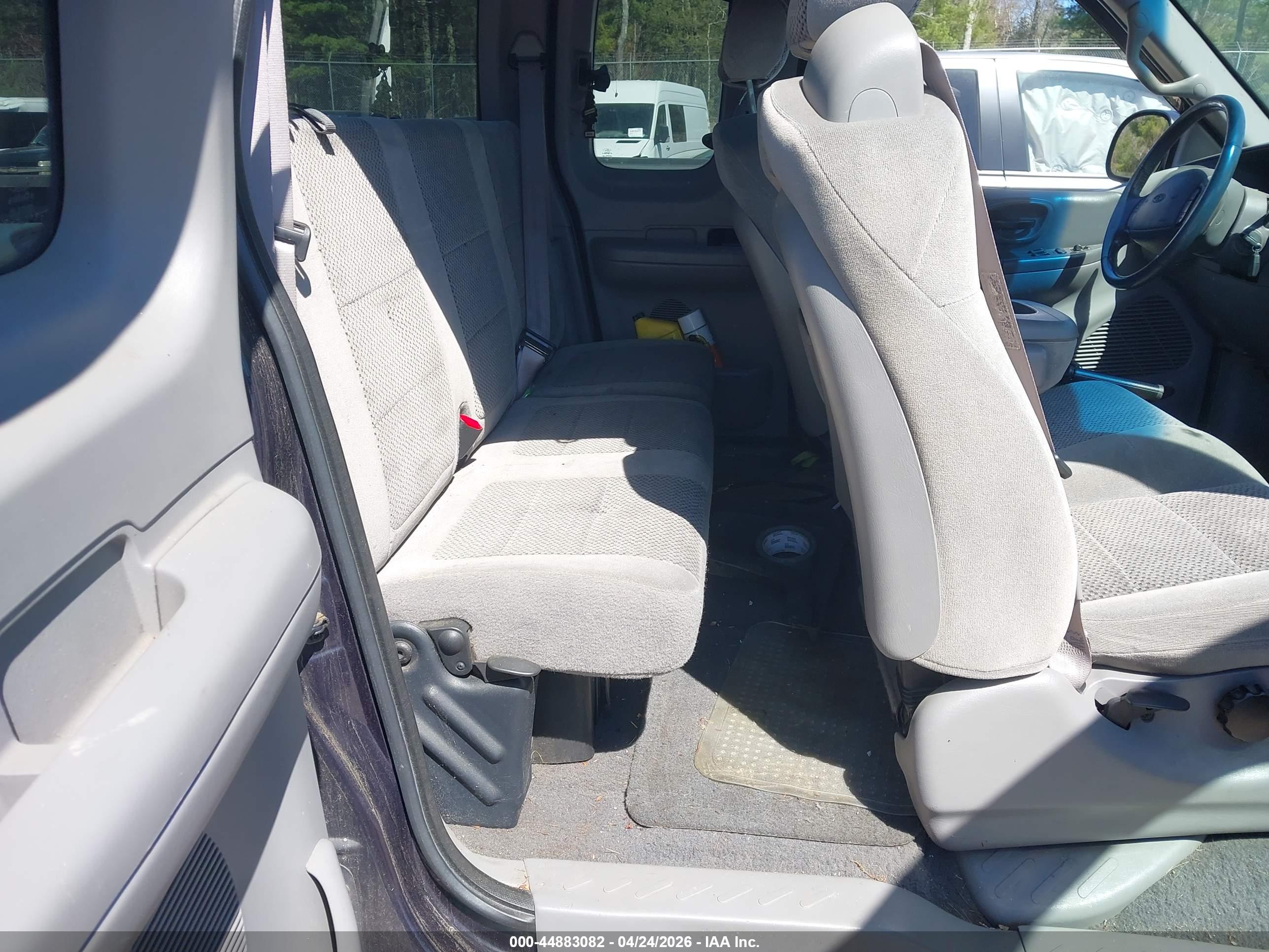 FORD F-150 image 8