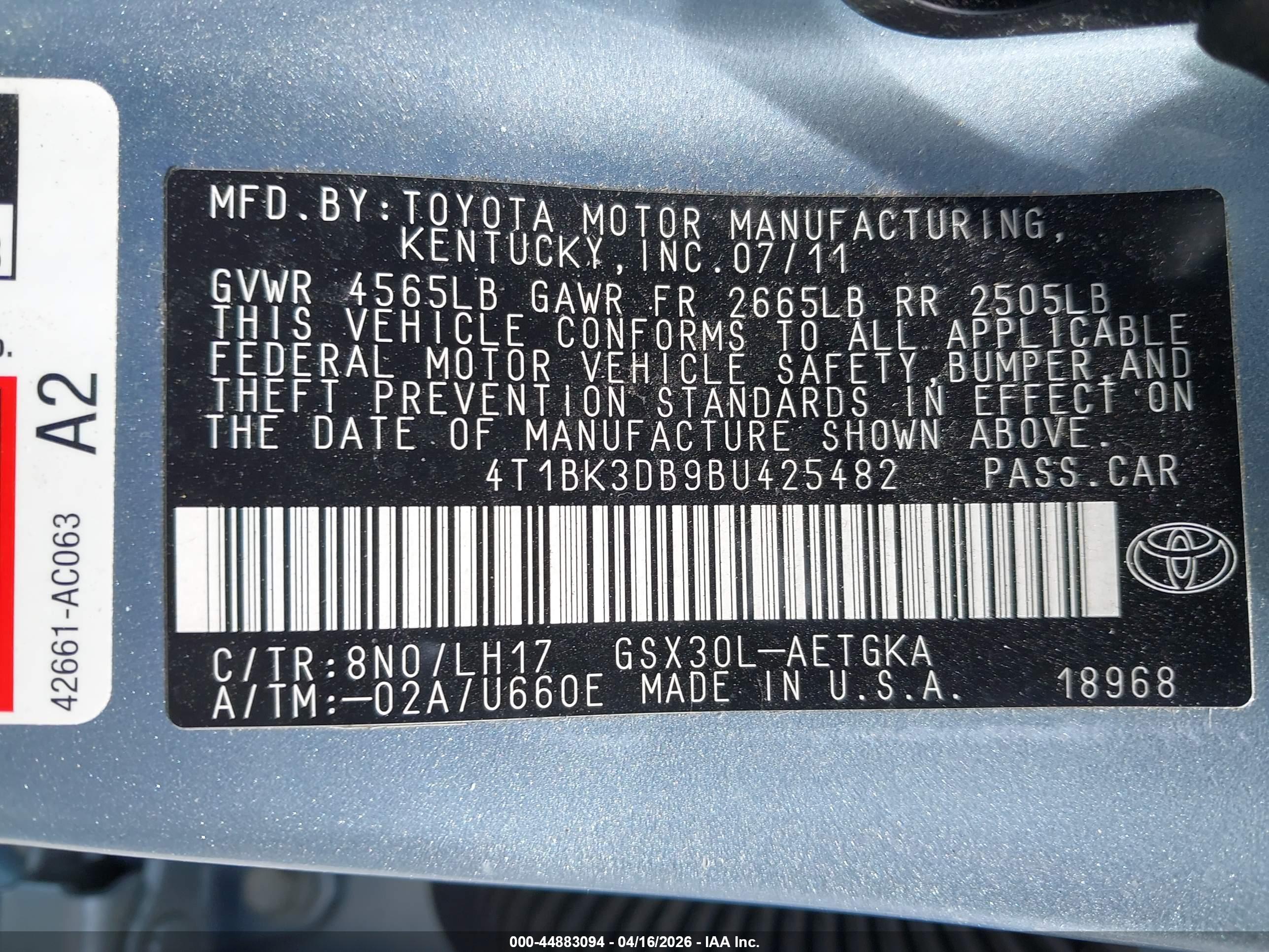 TOYOTA AVALON image 9