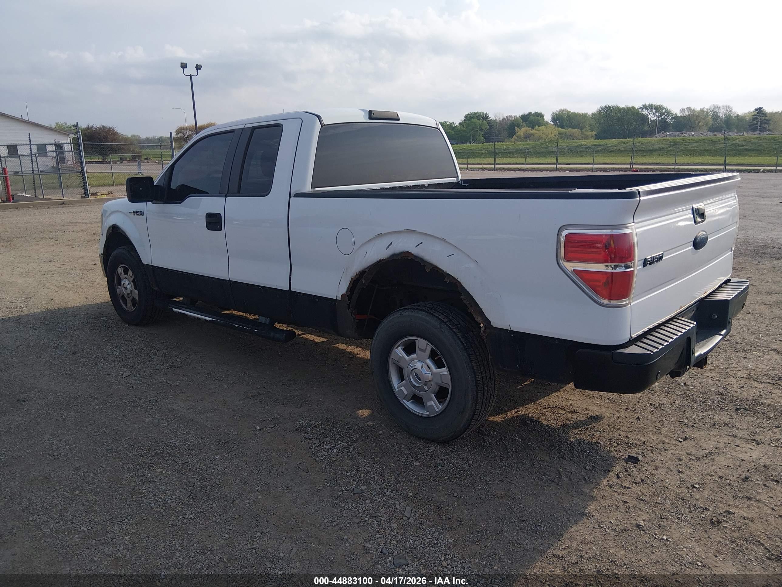 FORD F-150 image 3