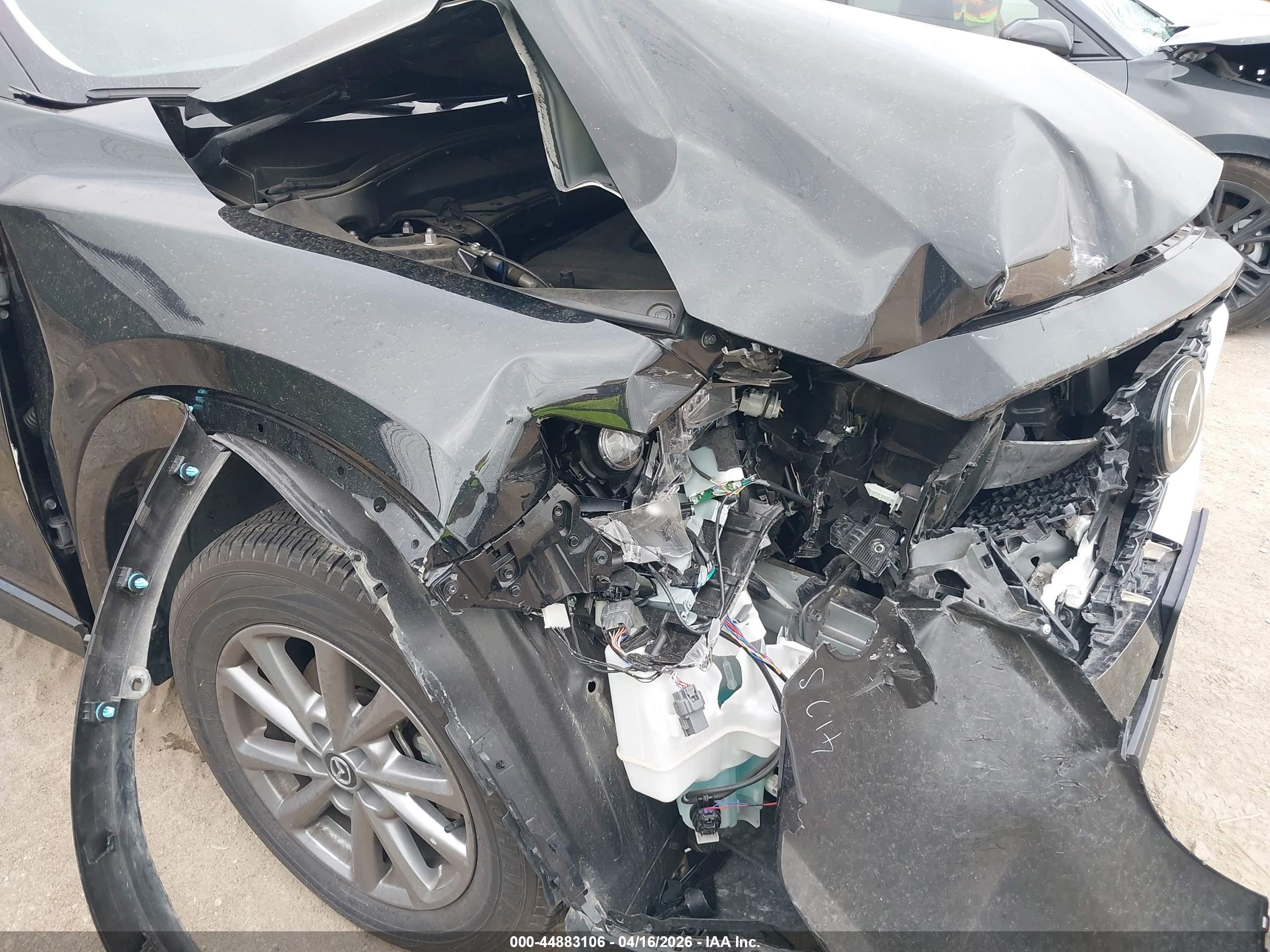 MAZDA CX-5 image 6