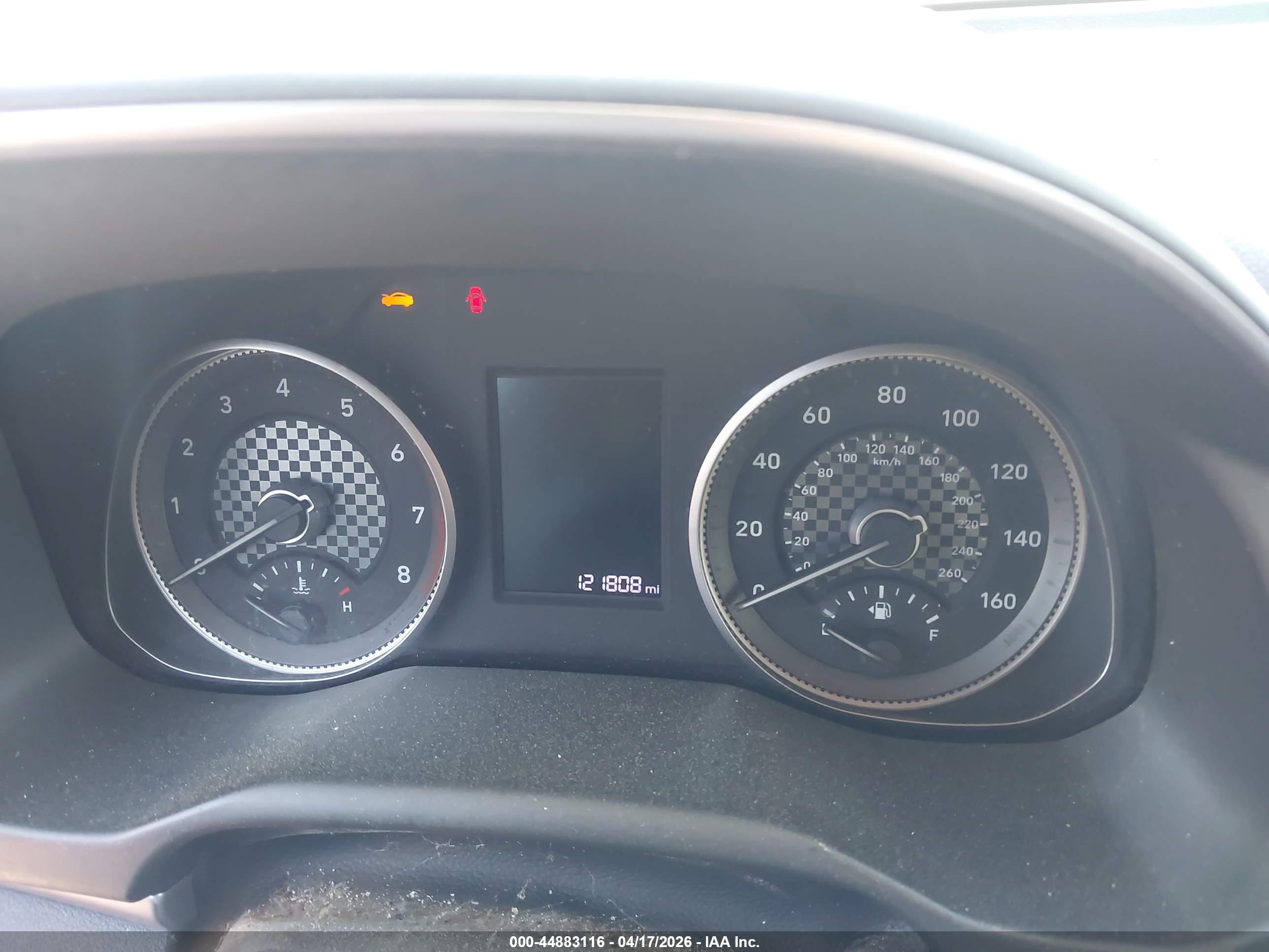 HYUNDAI ELANTRA image 7
