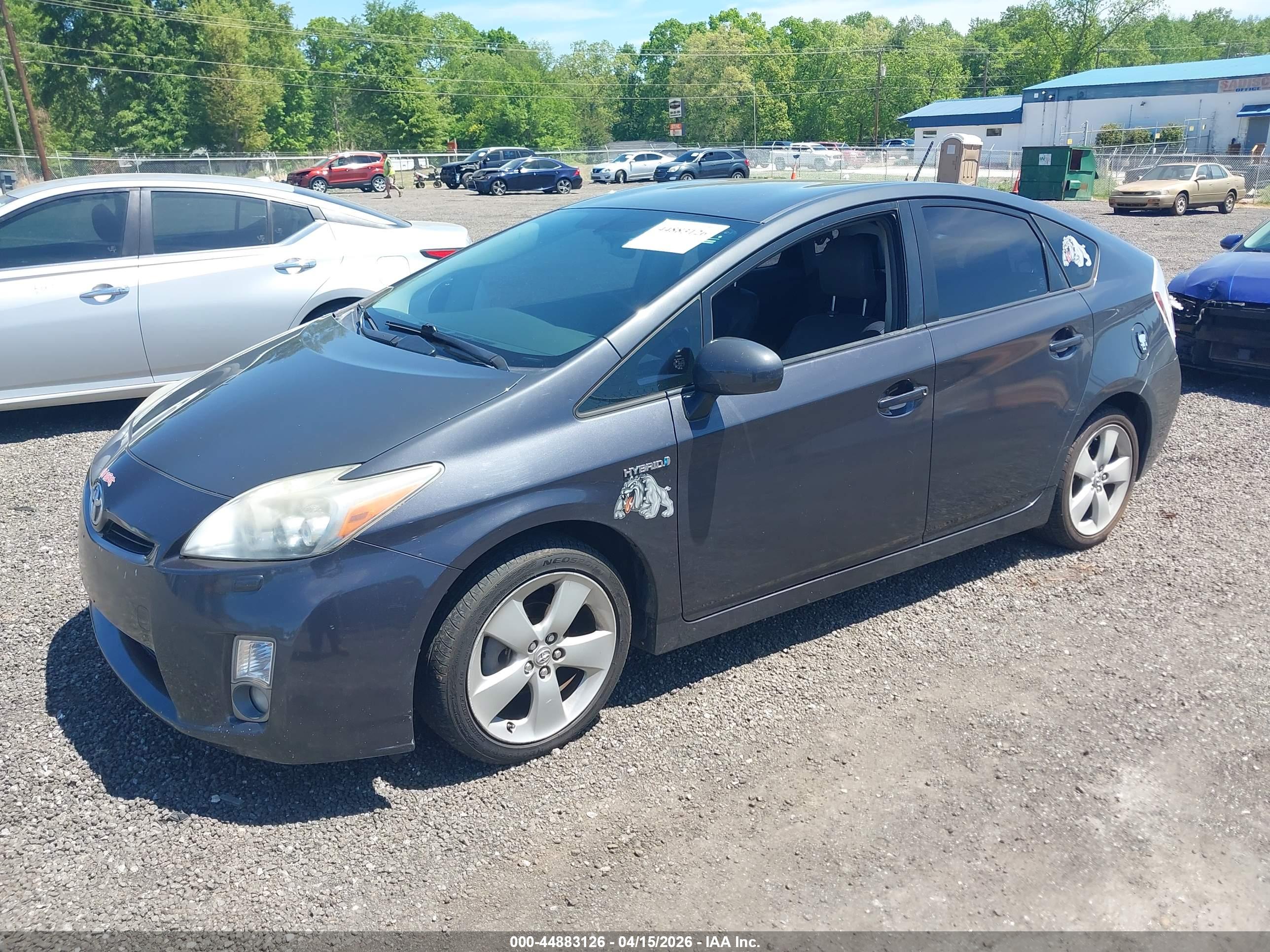 TOYOTA PRIUS image 2