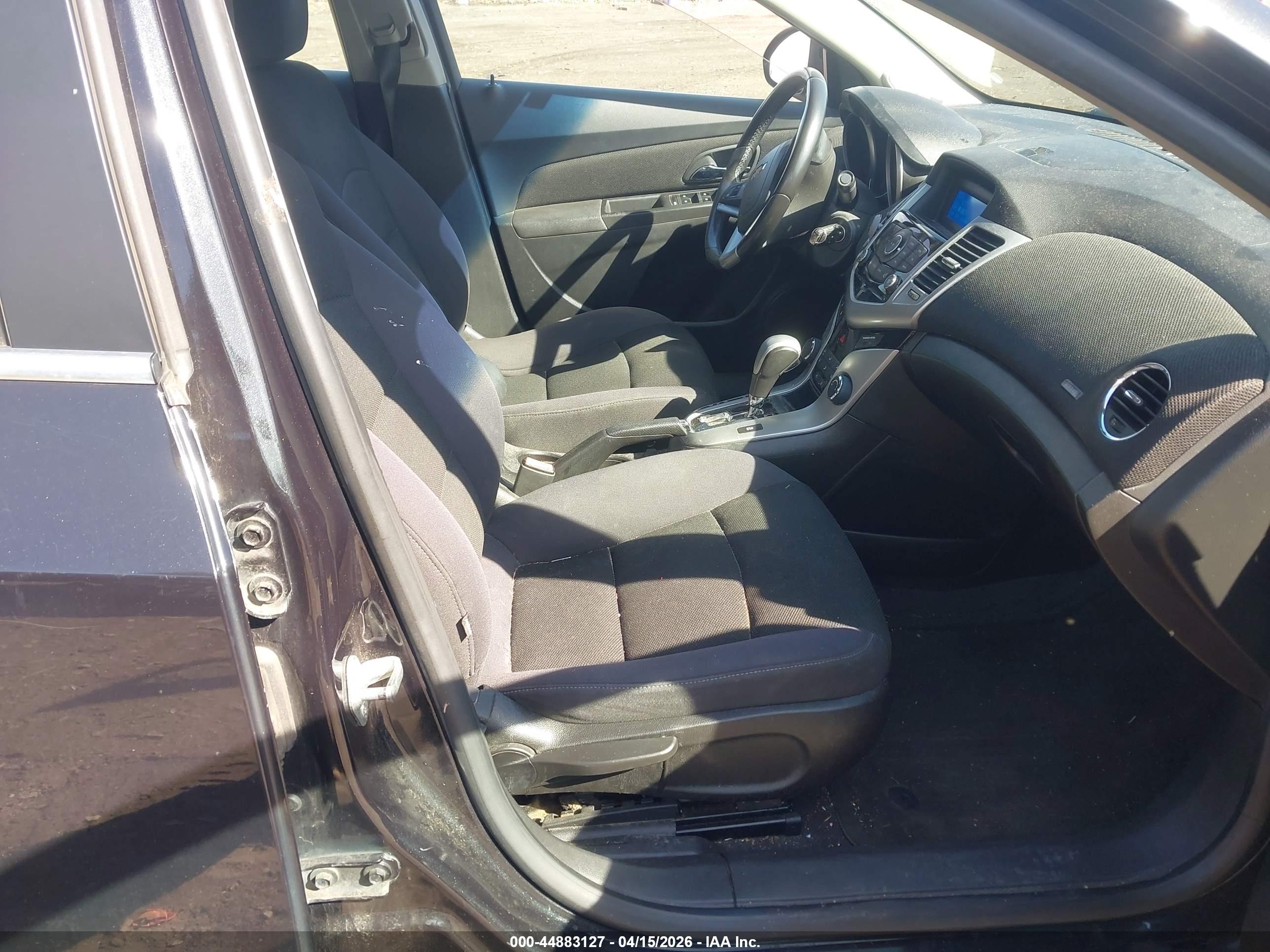 CHEVROLET CRUZE image 5