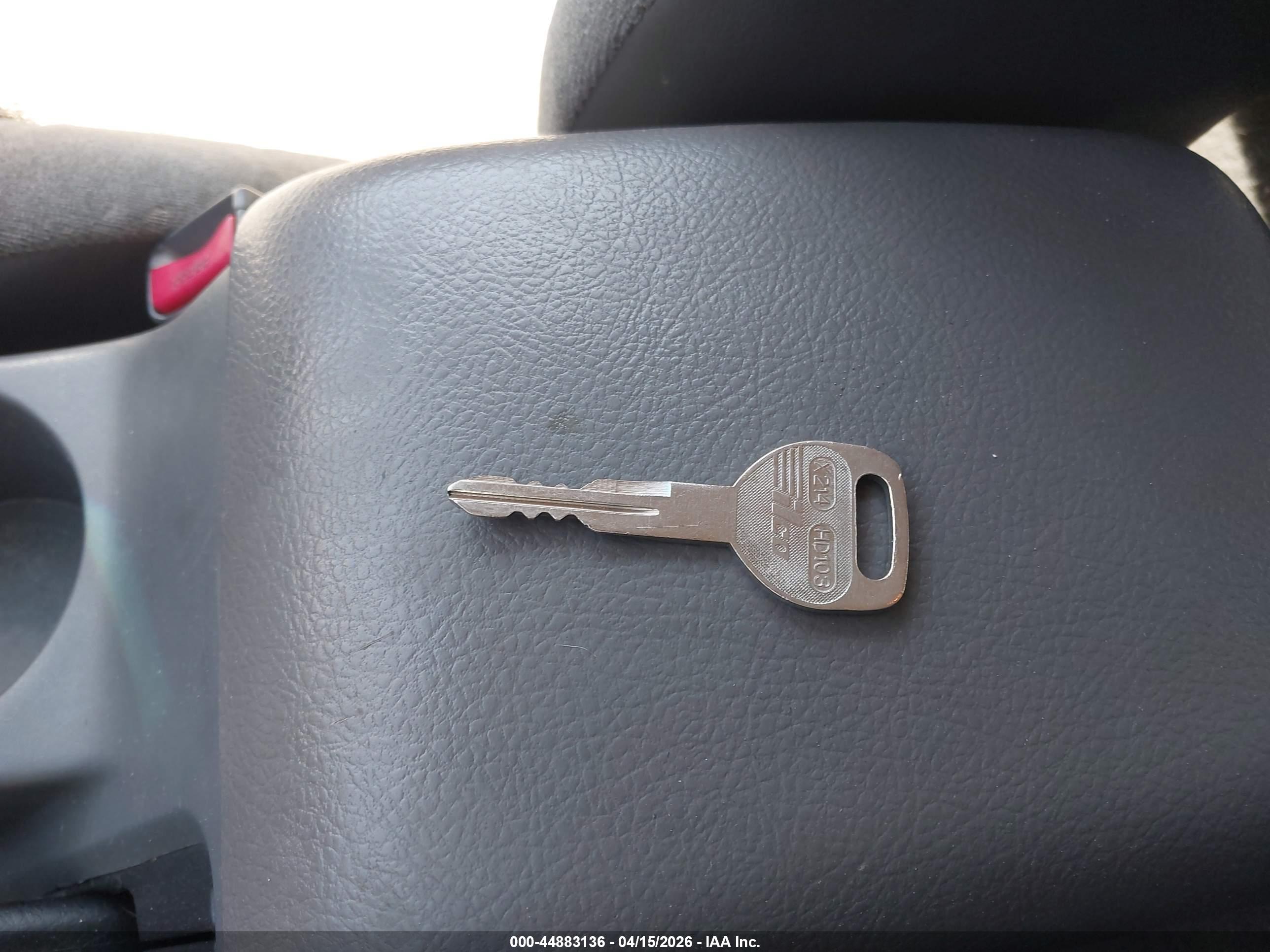 ISUZU RODEO image 11