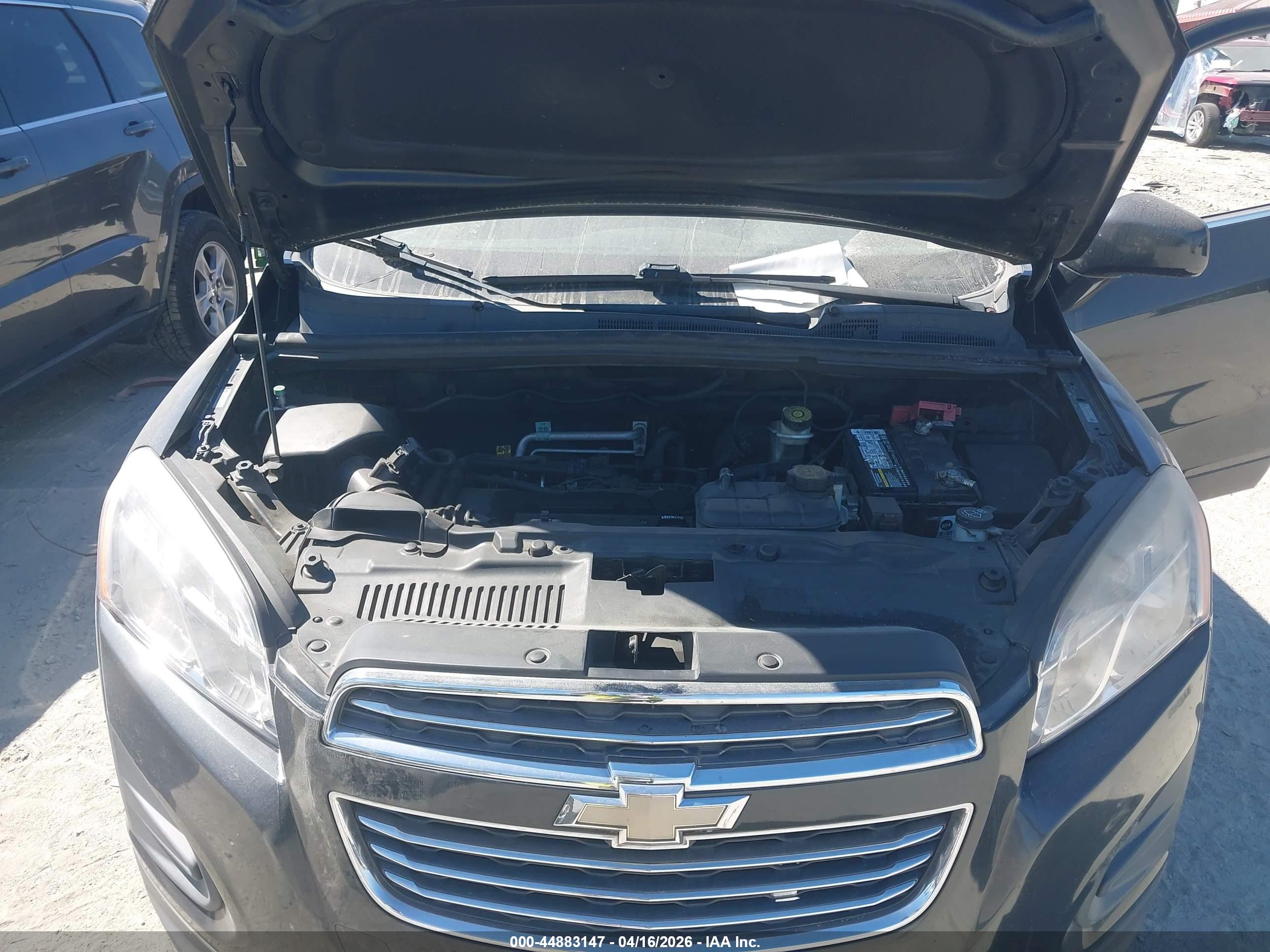 CHEVROLET TRAX image 10