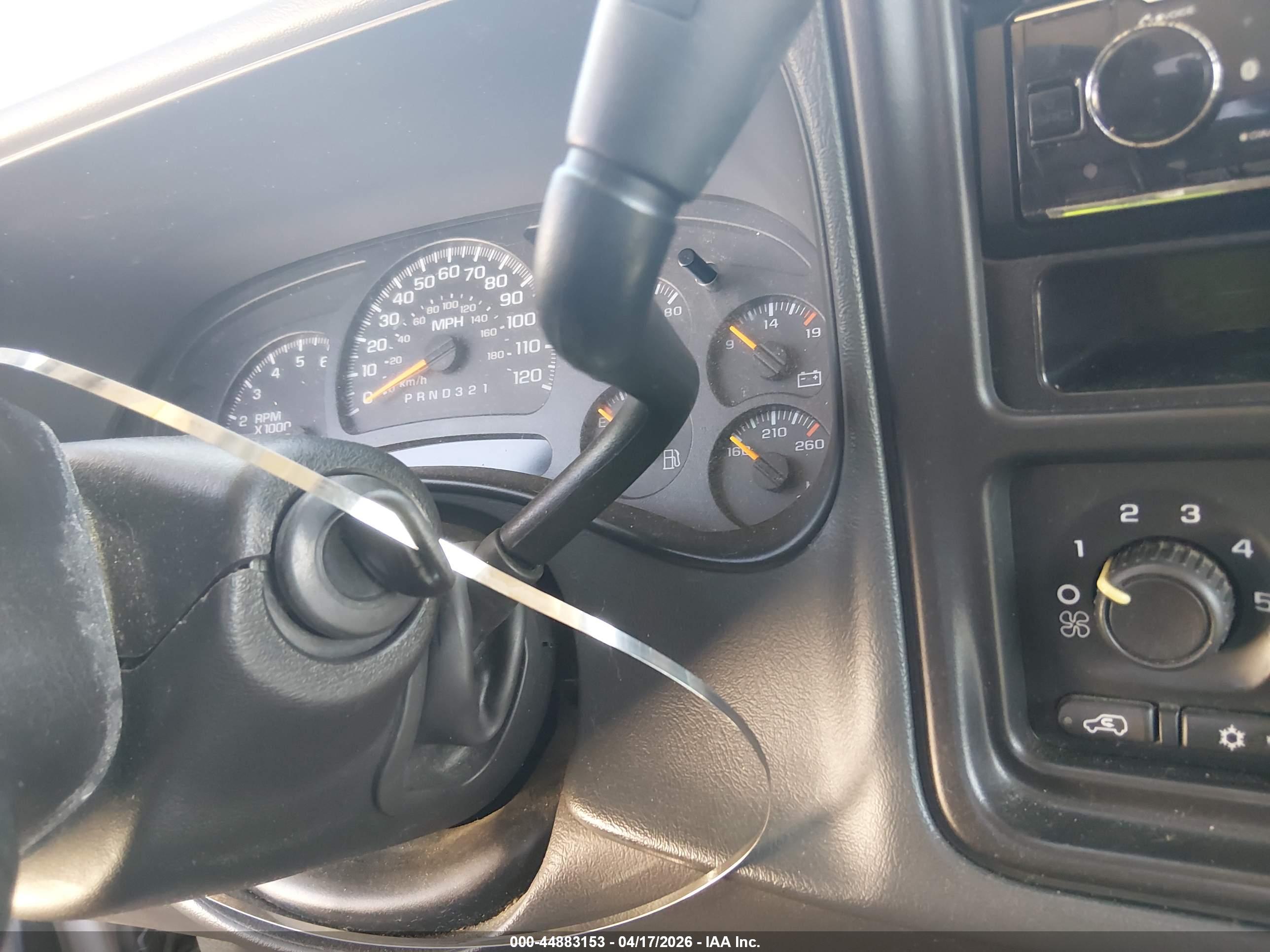 GMC SIERRA image 11