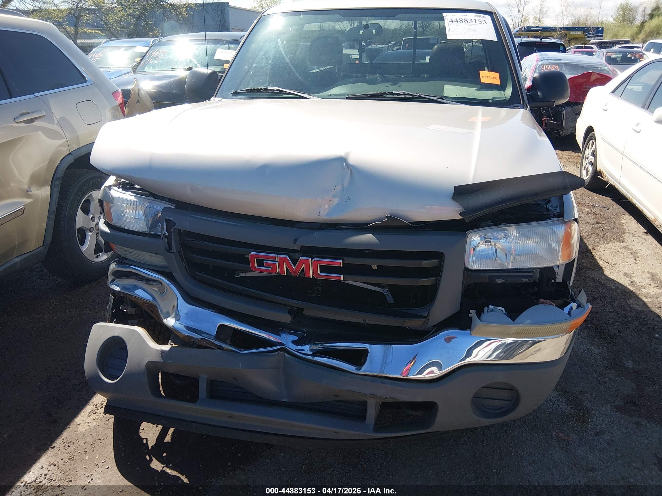 GMC SIERRA image 6