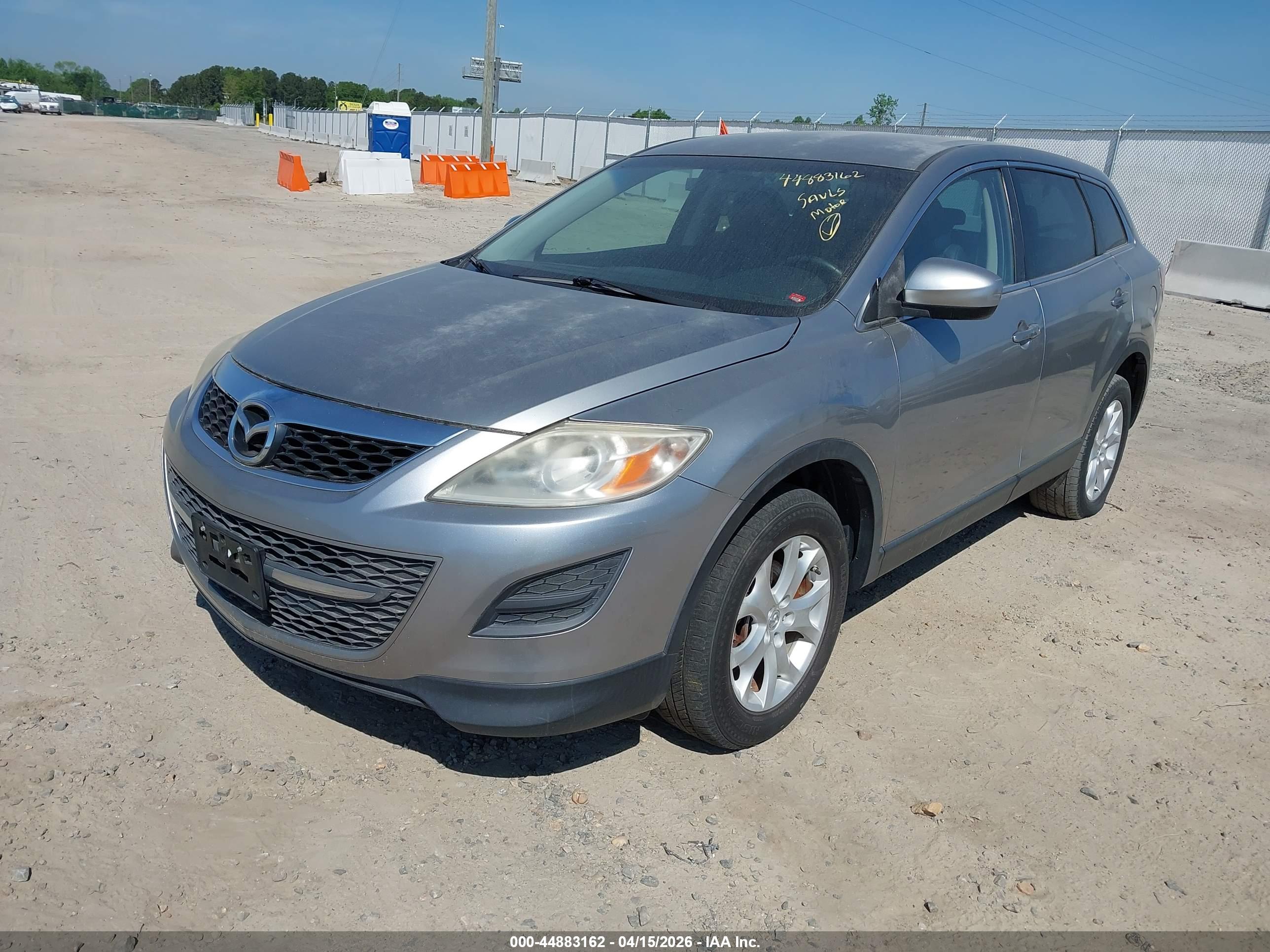 MAZDA CX-9 image 2