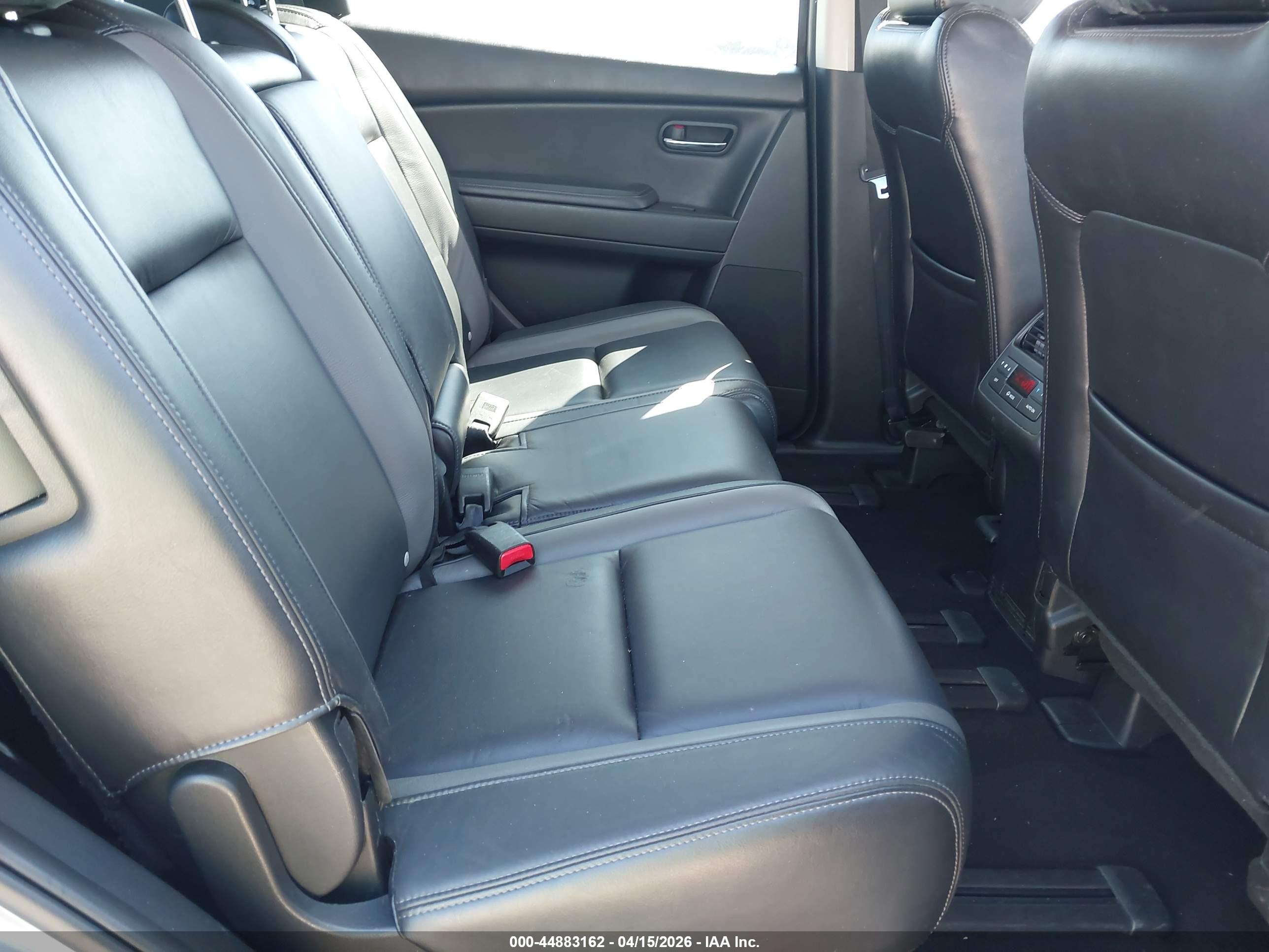MAZDA CX-9 image 8