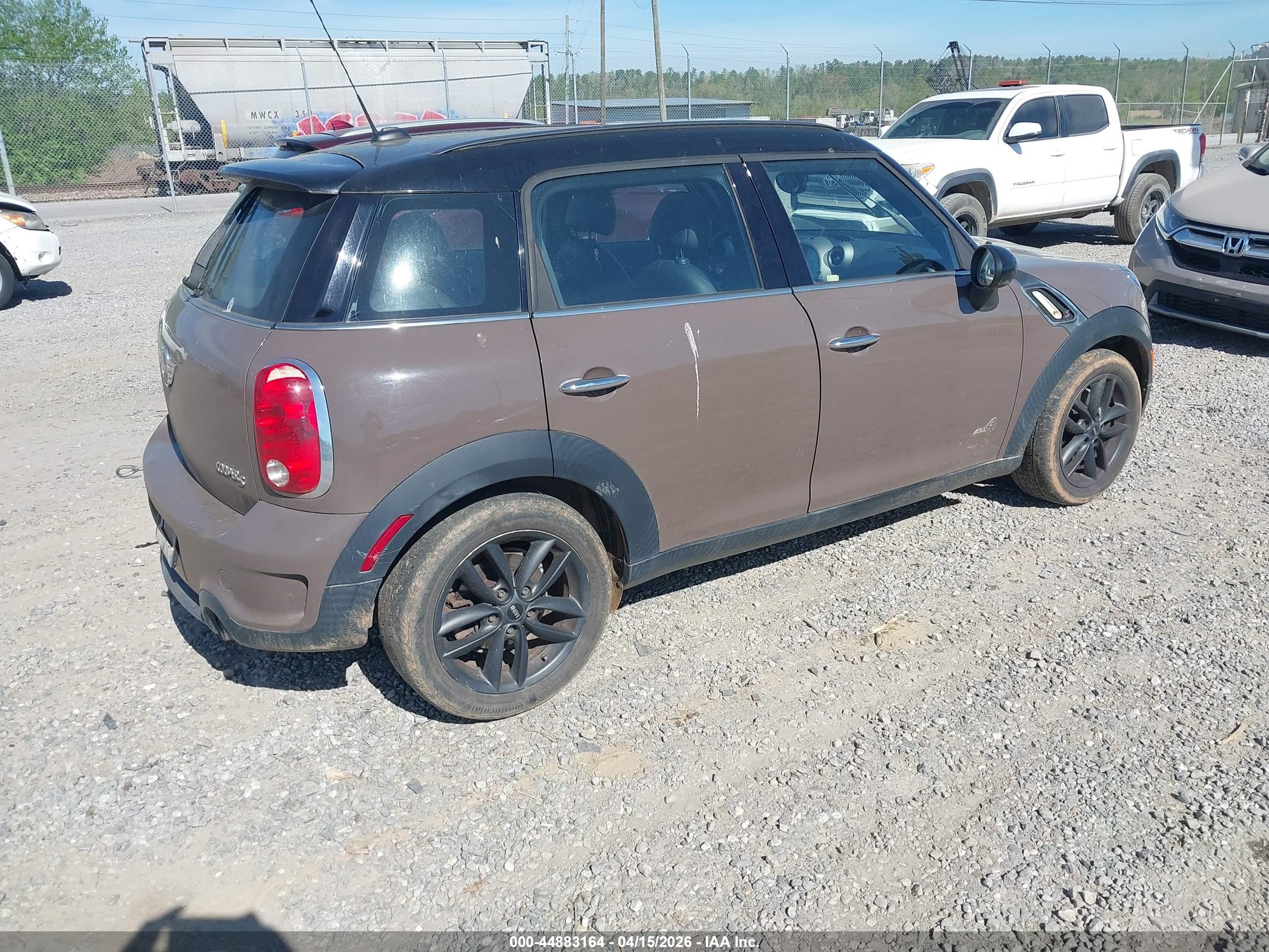 MINI COOPER image 4