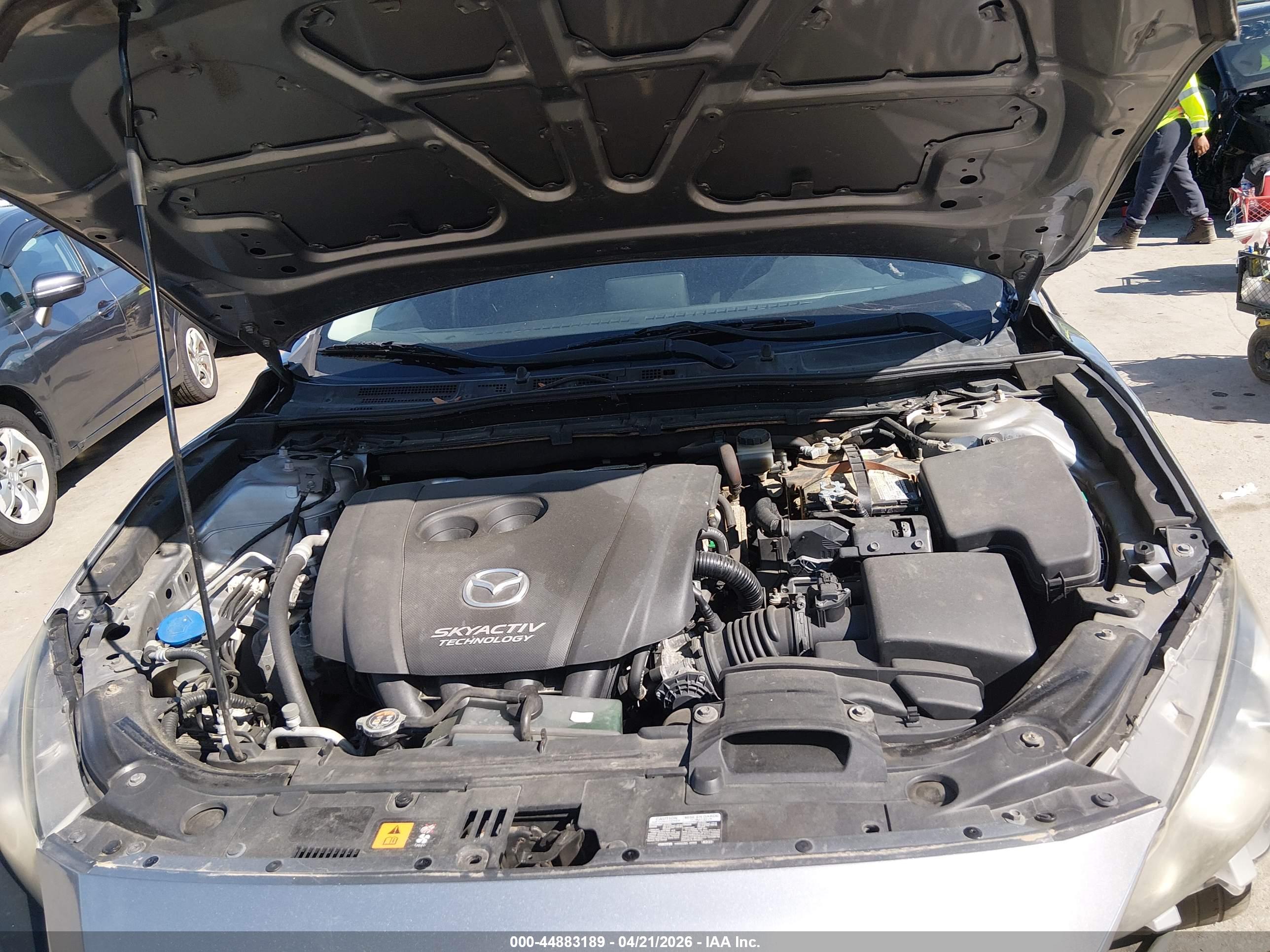MAZDA MAZDA3 image 10