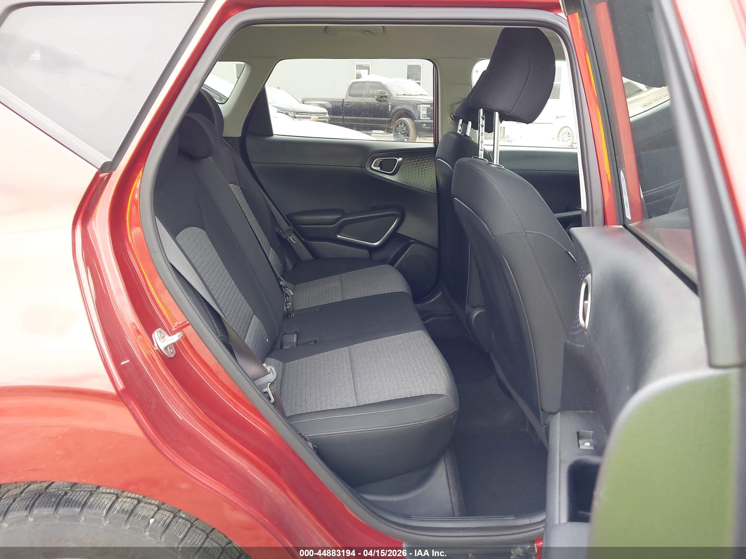 KIA SOUL image 8