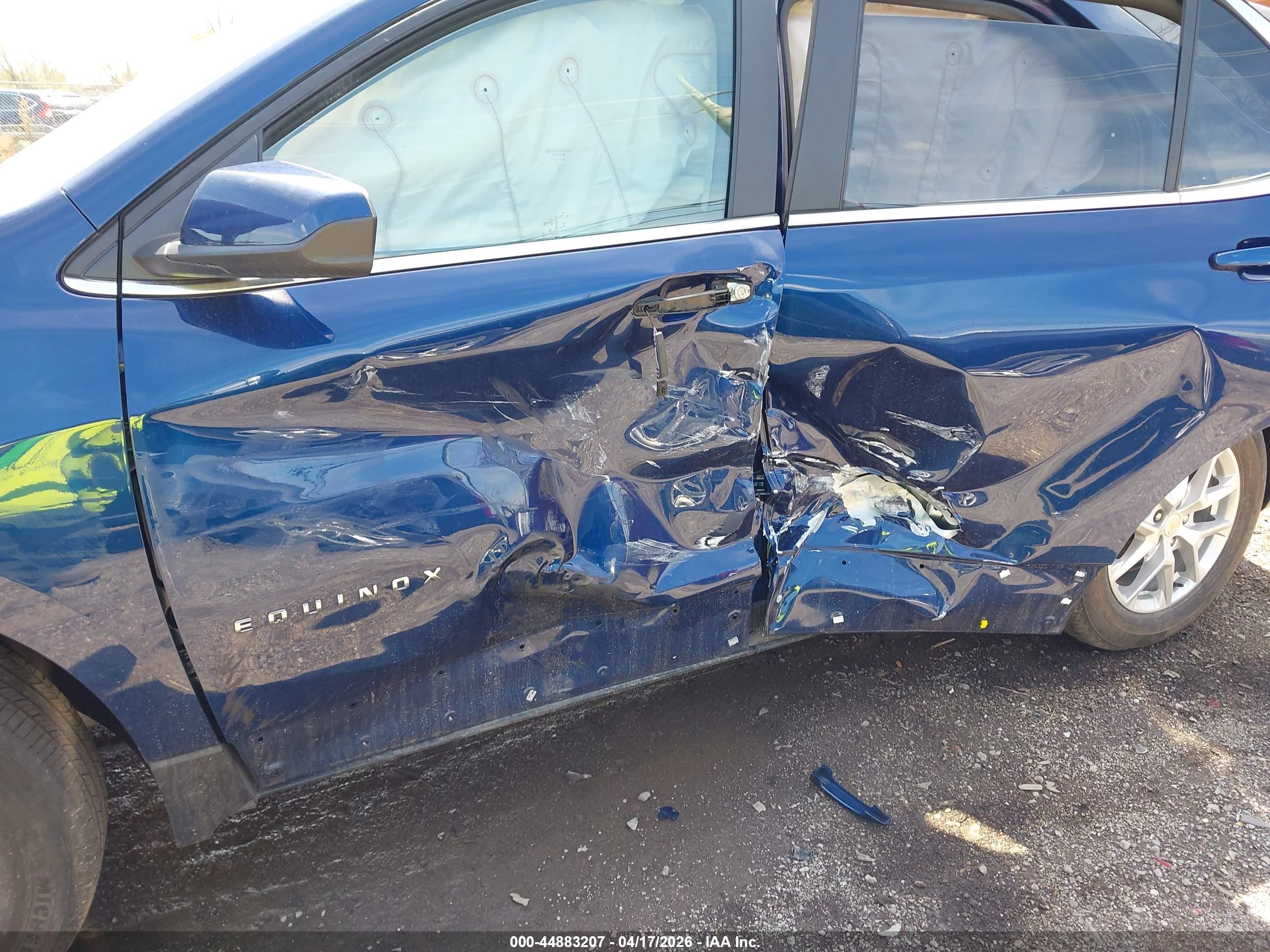 CHEVROLET EQUINOX image 6