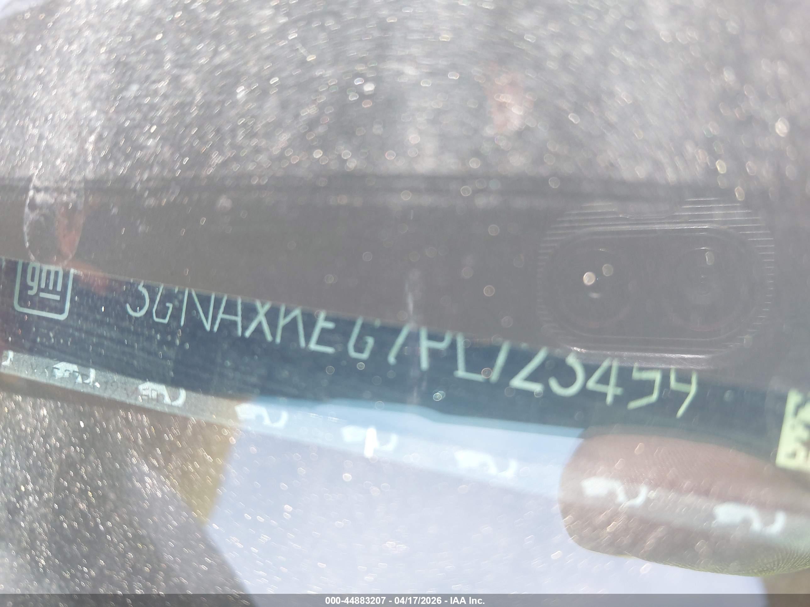 CHEVROLET EQUINOX image 9
